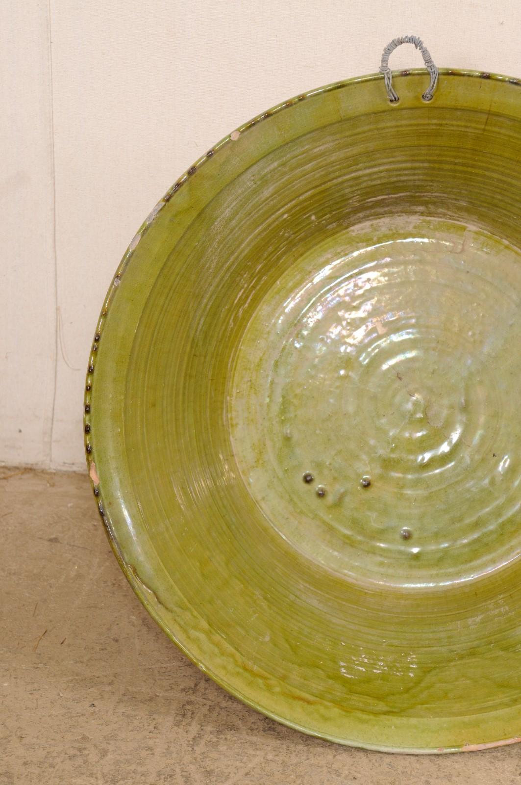Spanish Set of Two Antique Green Terracotta Bowls In Good Condition For Sale In Atlanta, GA