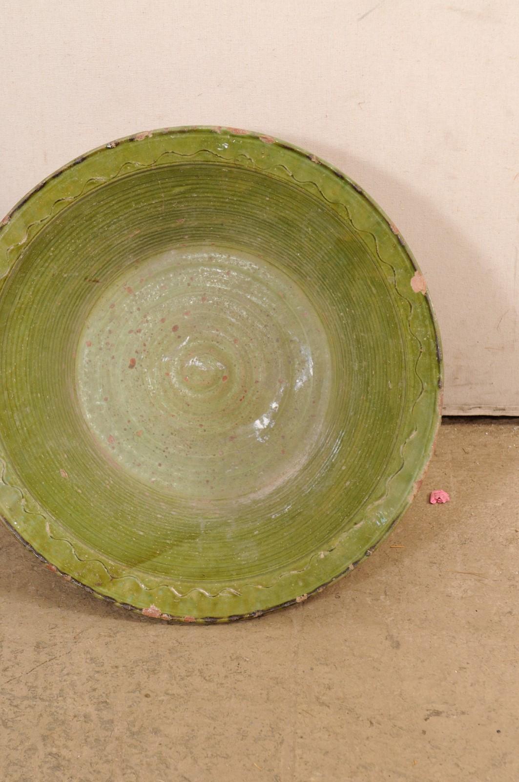 Spanish Set of Two Antique Green Terracotta Bowls For Sale 1