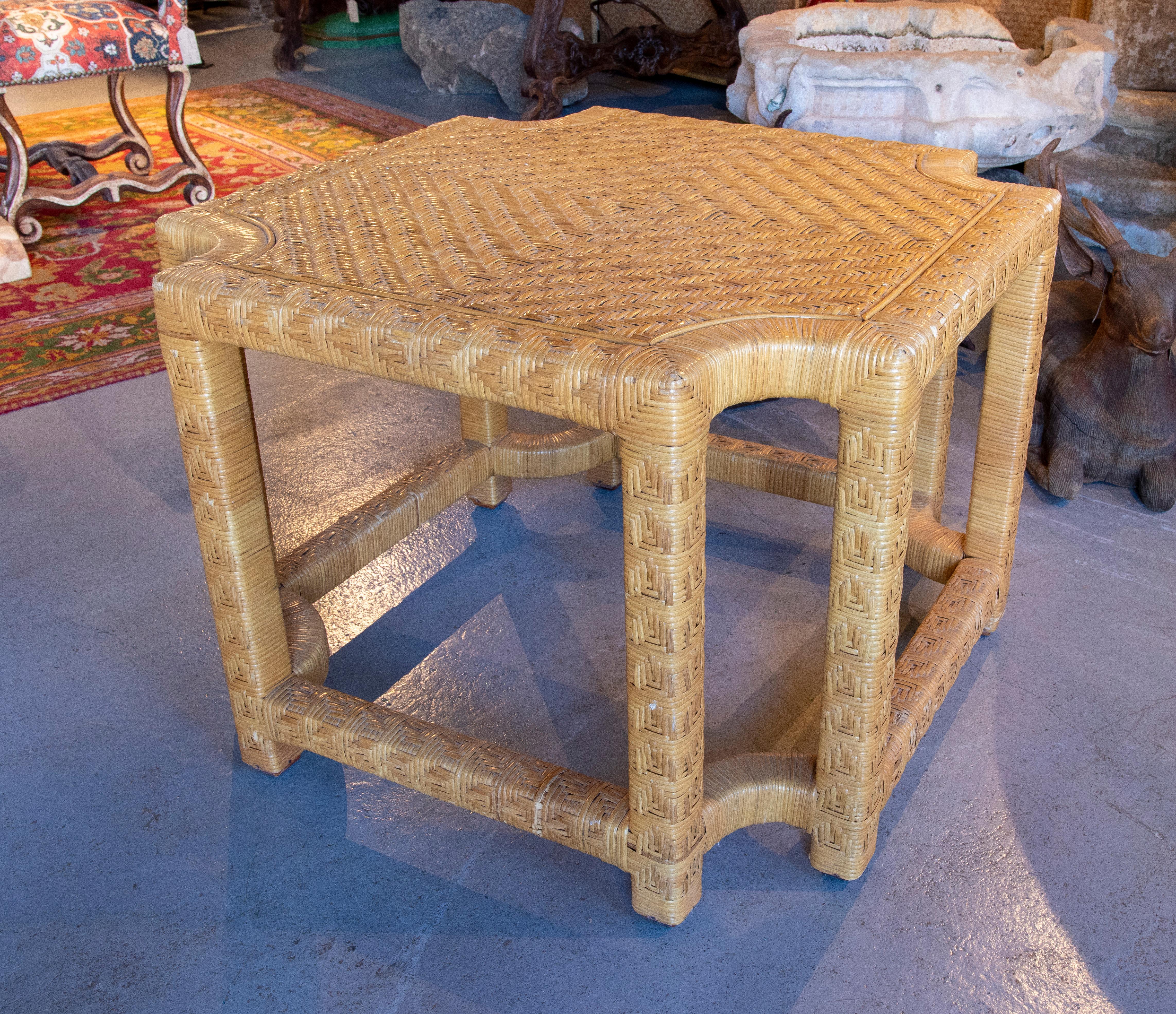 Spanish Side Table with Wooden Frame Covered with Hand-Sewn Wicker For Sale 2