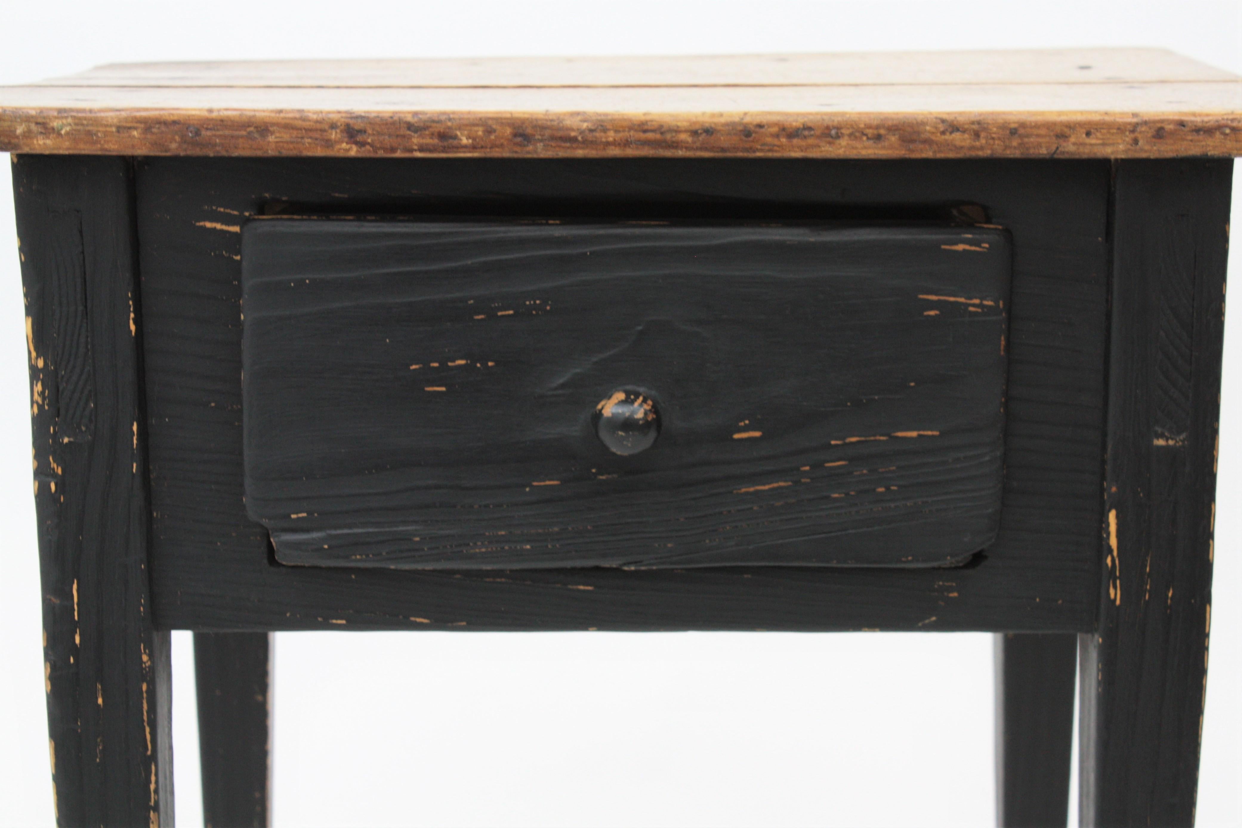 Spanish Single Drawer Rustic Table in Black Patina 3
