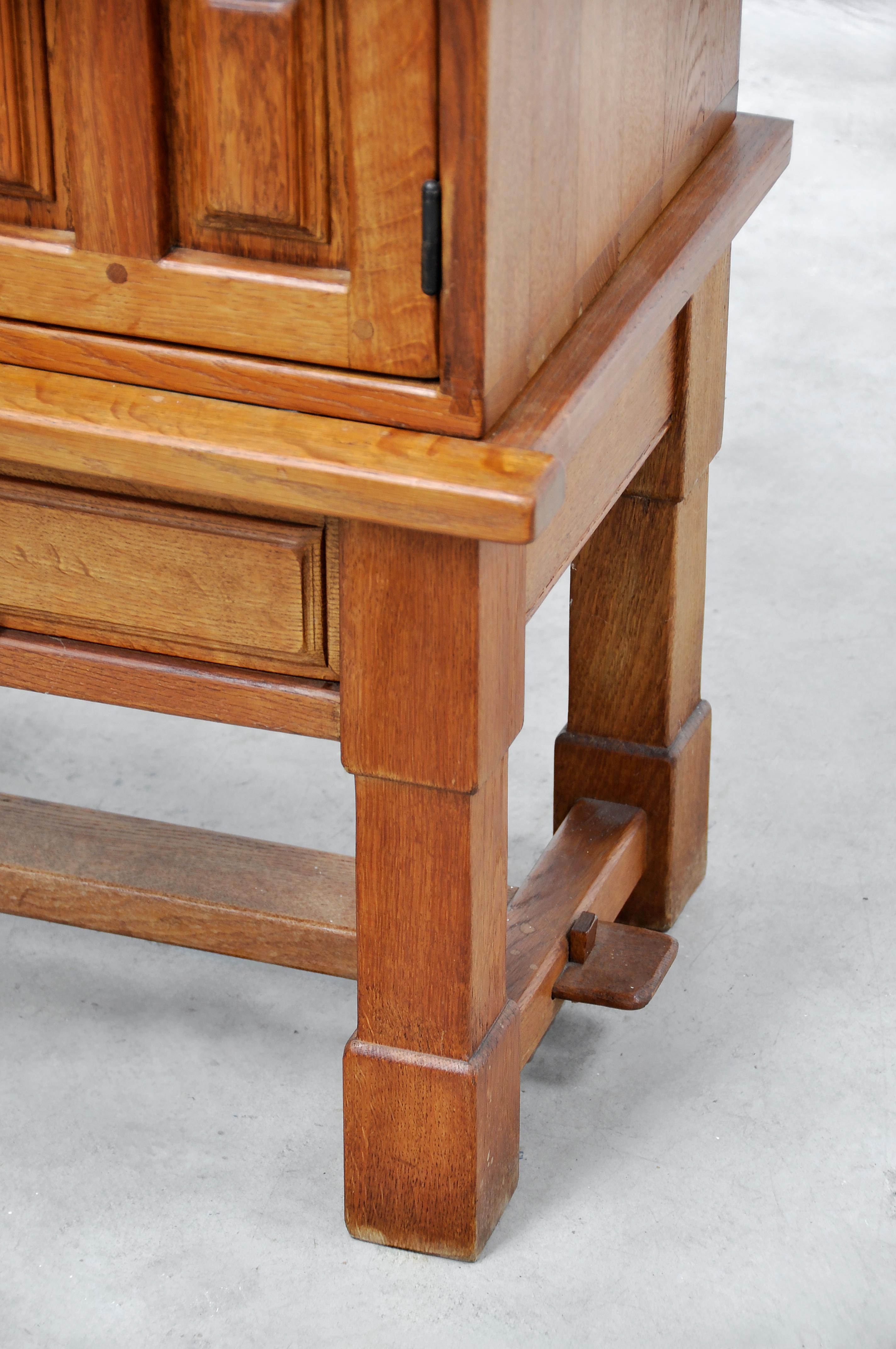 Spanish Solid Oak Brutalist Cabinet with Wrought-Iron Hardware, 1940s For Sale 5