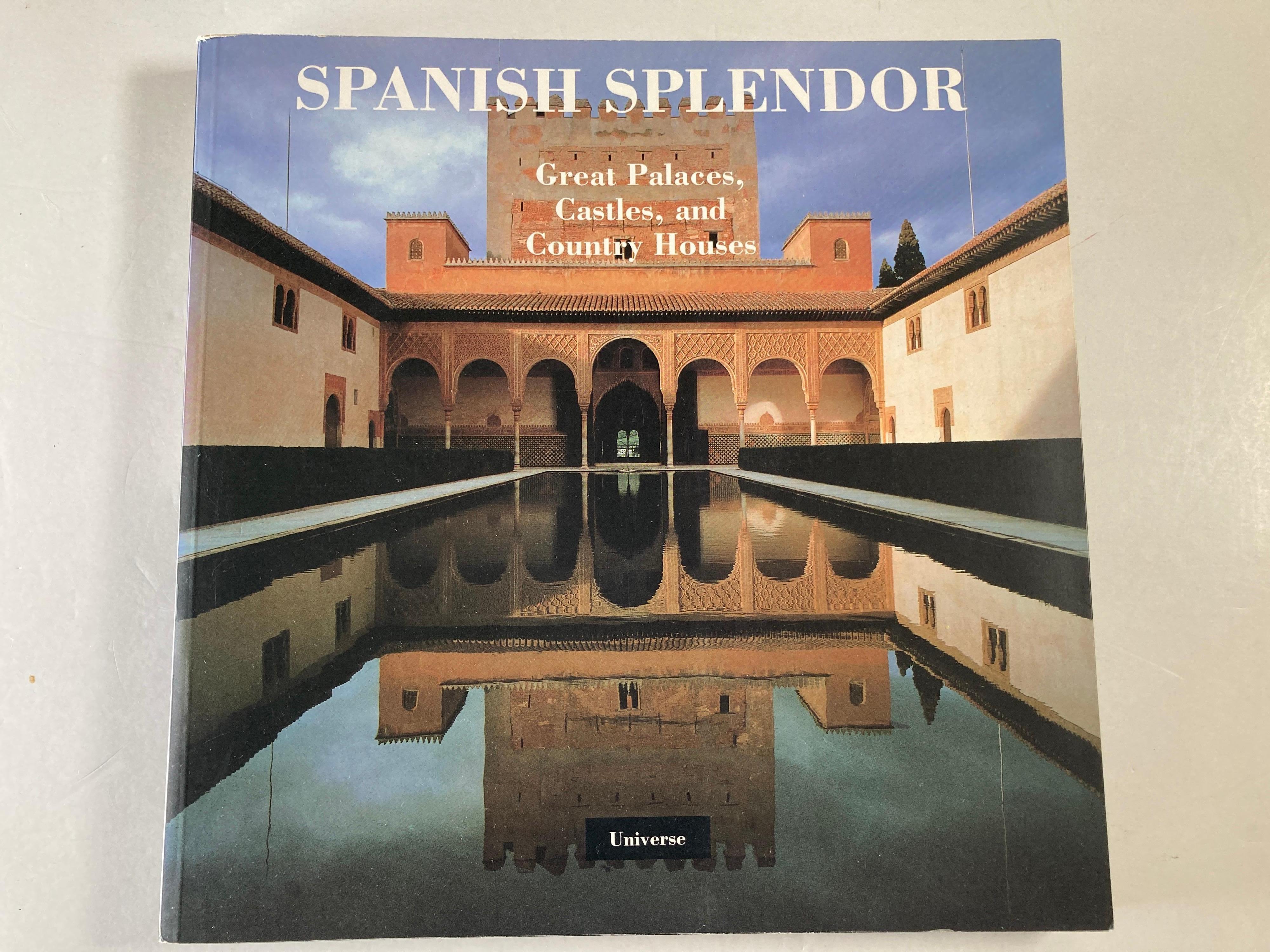 Spanish Splendor: Great Palaces, Castles, and Country Homes softcover book.
y Mato, Juan Jose Junquera (text by); Schezen, Roberto (photographs by); y Morenes, Enrique Ruspoli (introduction).
From Aragon, Galicia, and the Basque regions in the north