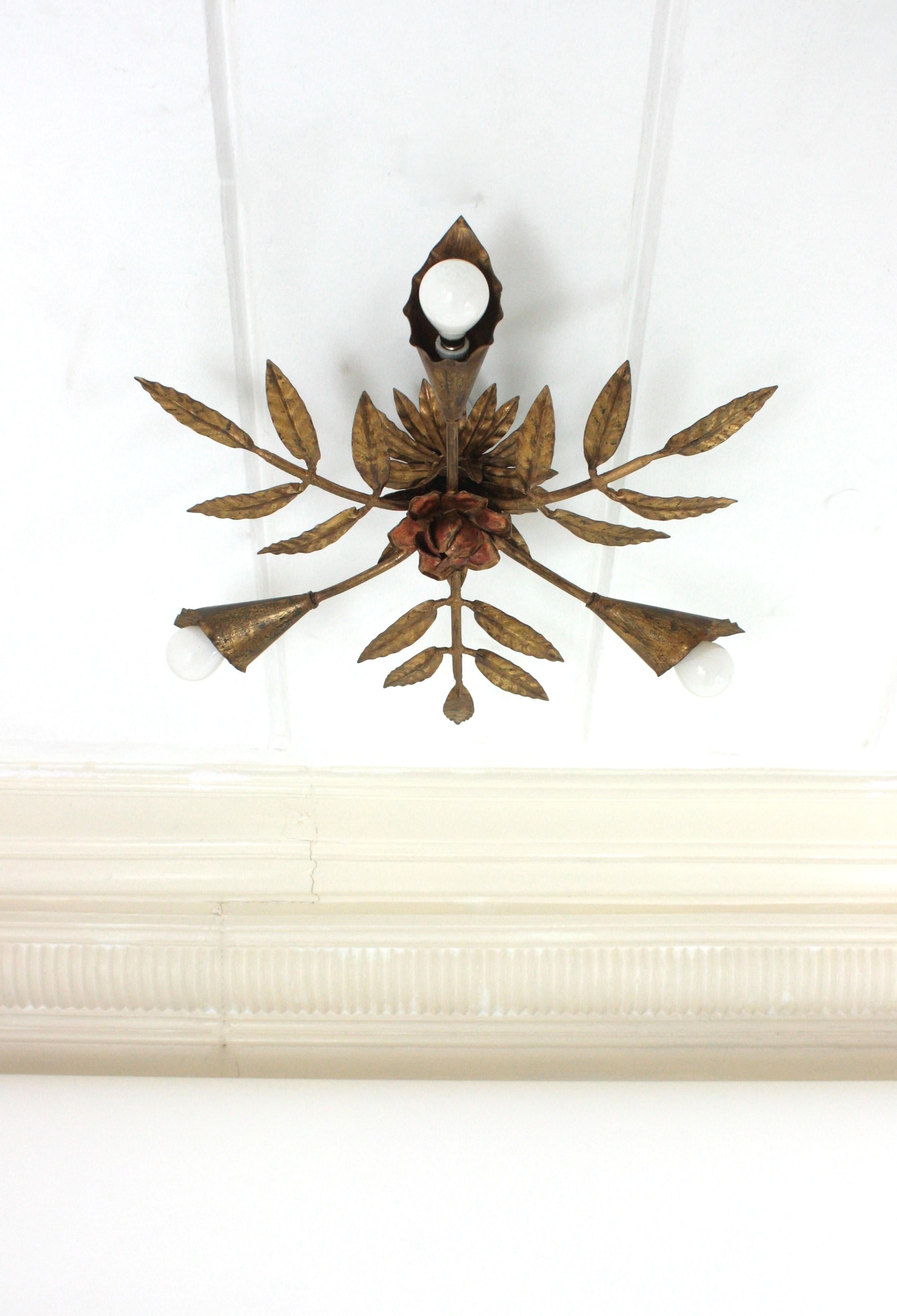 Spanish Starburst Sunburst Foliage Flush Mount Light Fixture in Gilt Iron (en fer doré) en vente 7