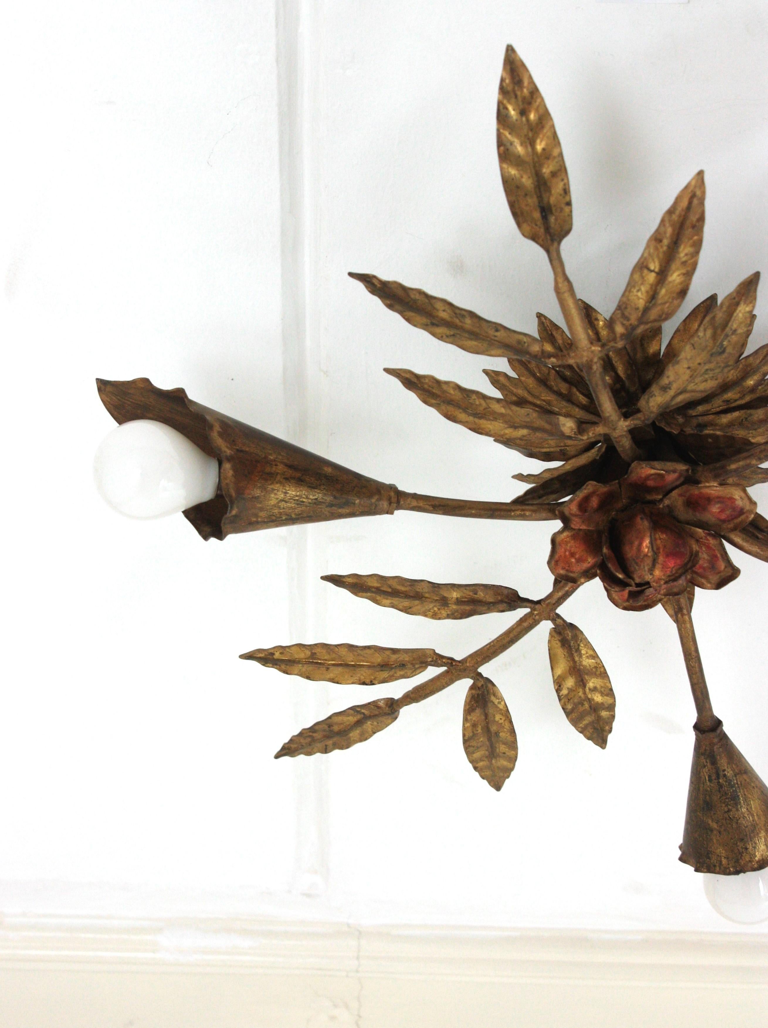 Spanish Starburst Sunburst Foliage Flush Mount Light Fixture in Gilt Iron (en fer doré) en vente 8