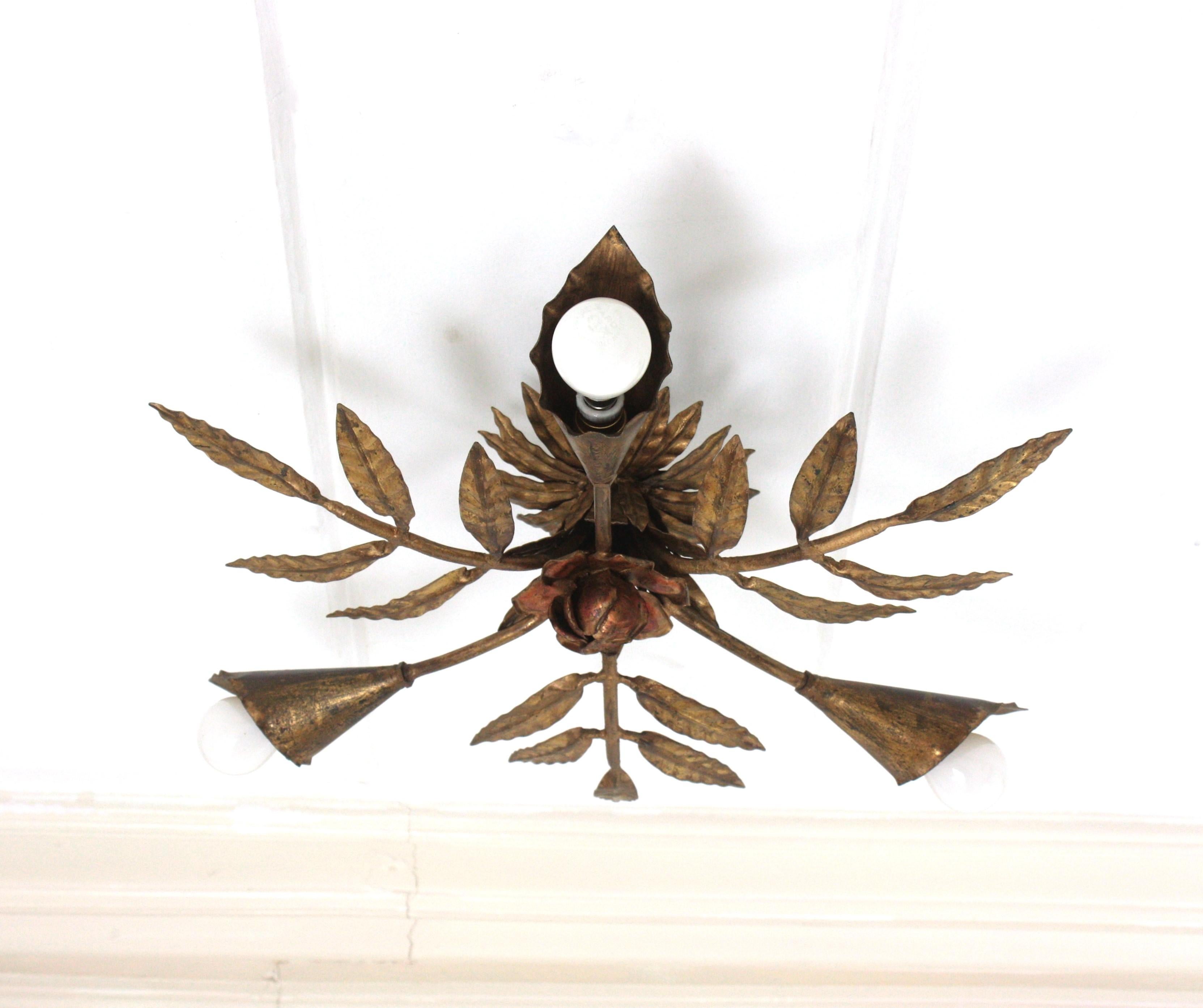 Spanish Starburst Sunburst Foliage Flush Mount Light Fixture in Gilt Iron (en fer doré) en vente 10