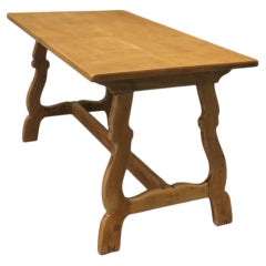 Spanish Style Blonde Oak Coffee Table This is a good sturdy table