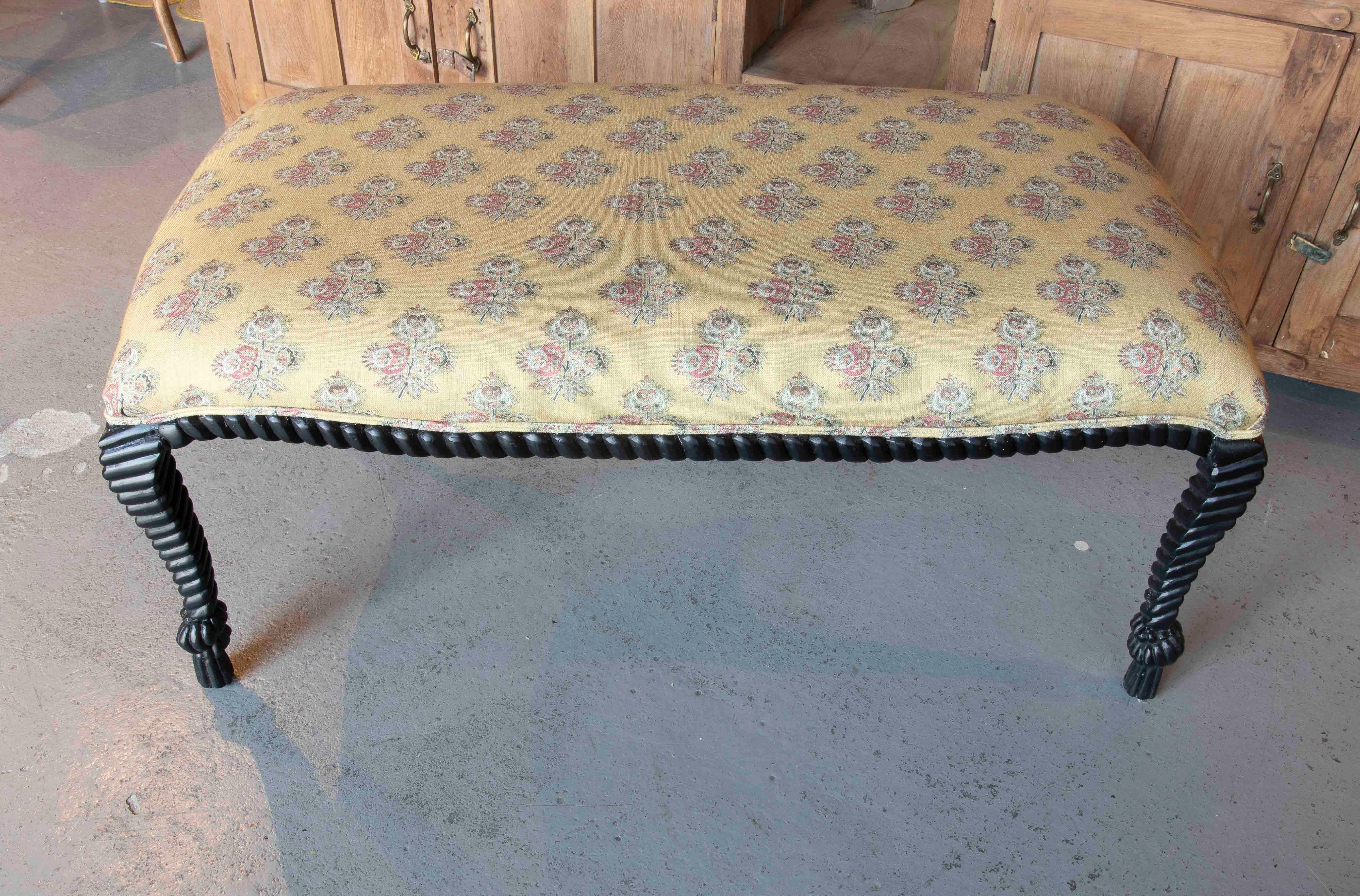 Spanish Style Upholstering Bank mit seilgewickelten Beinen im Zustand „Gut“ im Angebot in Marbella, ES
