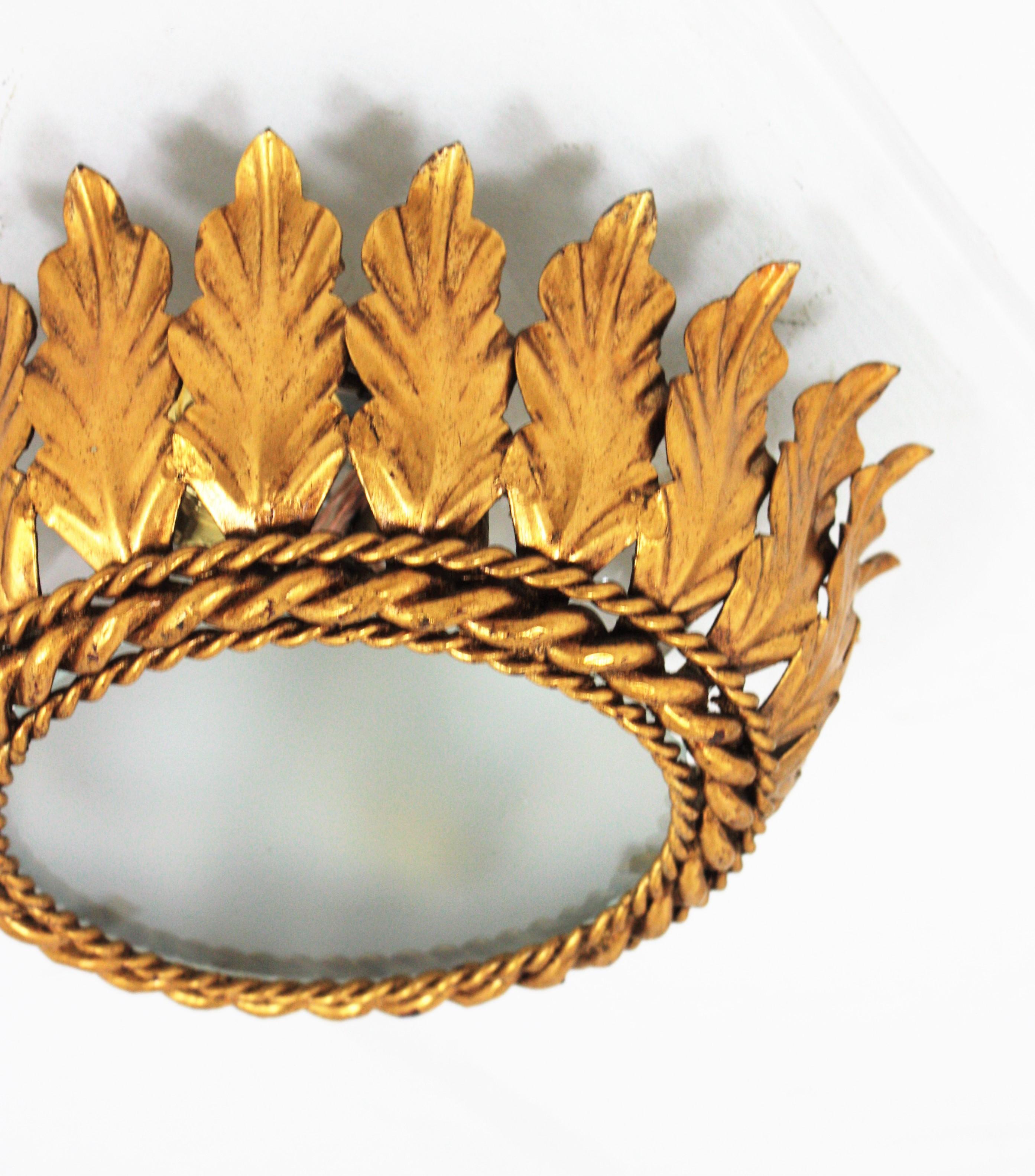 Spanish Sunburst Crown Ceiling Light in Gilt Iron For Sale 2