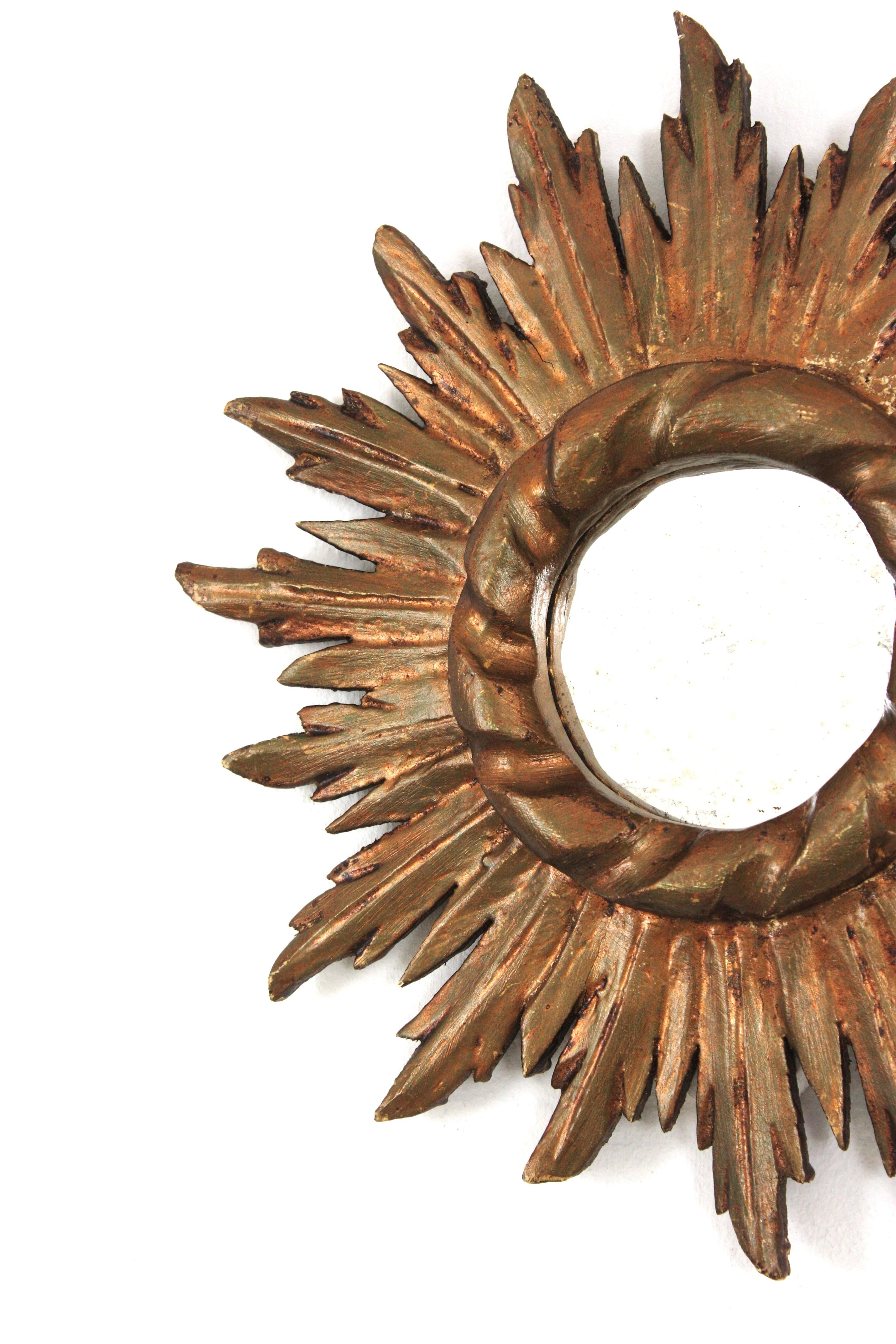 Spanish Sunburst Giltwood Mirror in Baroque Style, Small Size For Sale 3