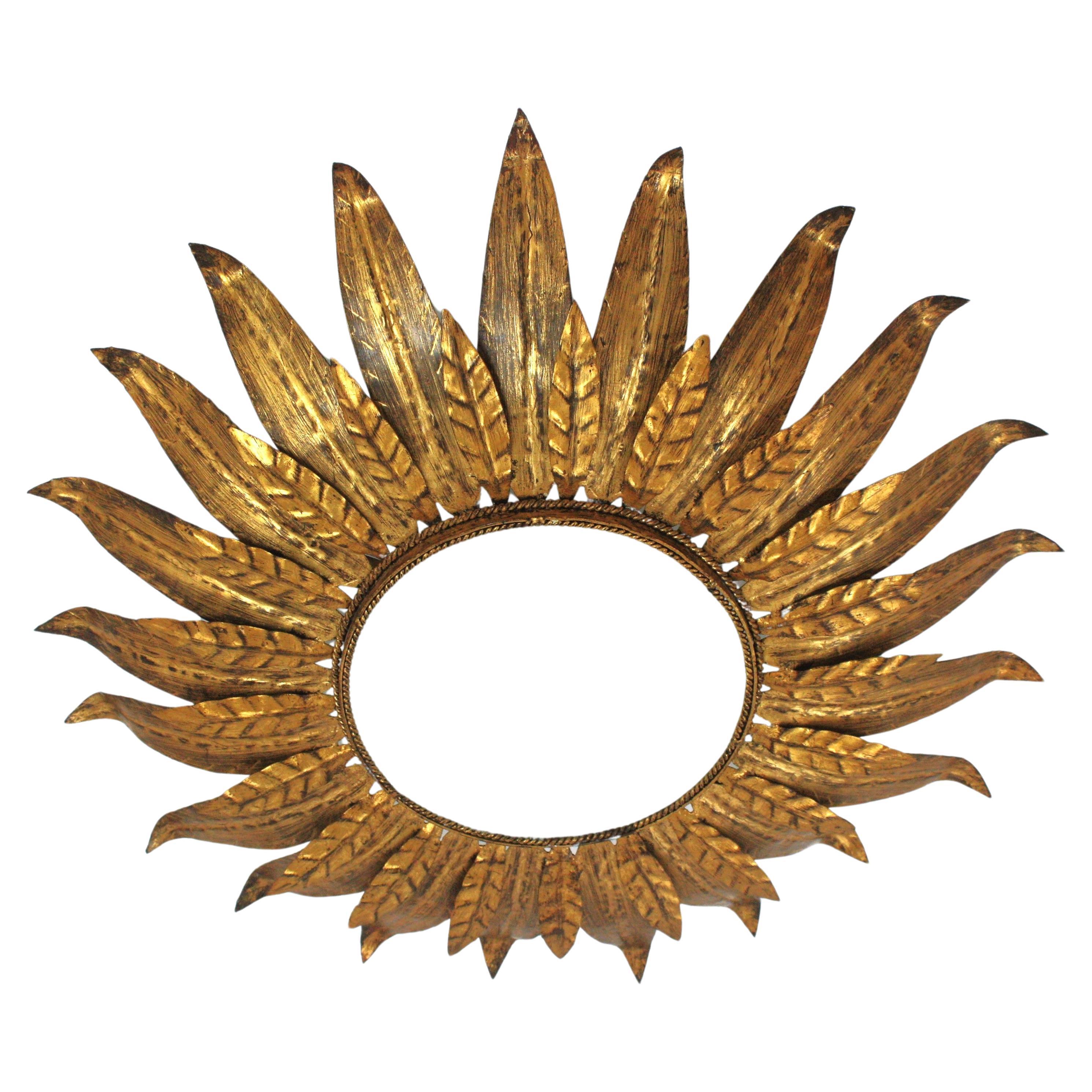 Spanish Sunburst Leafed Flush Mount Light Fixture in Gilt Iron In Good Condition For Sale In Barcelona, ES