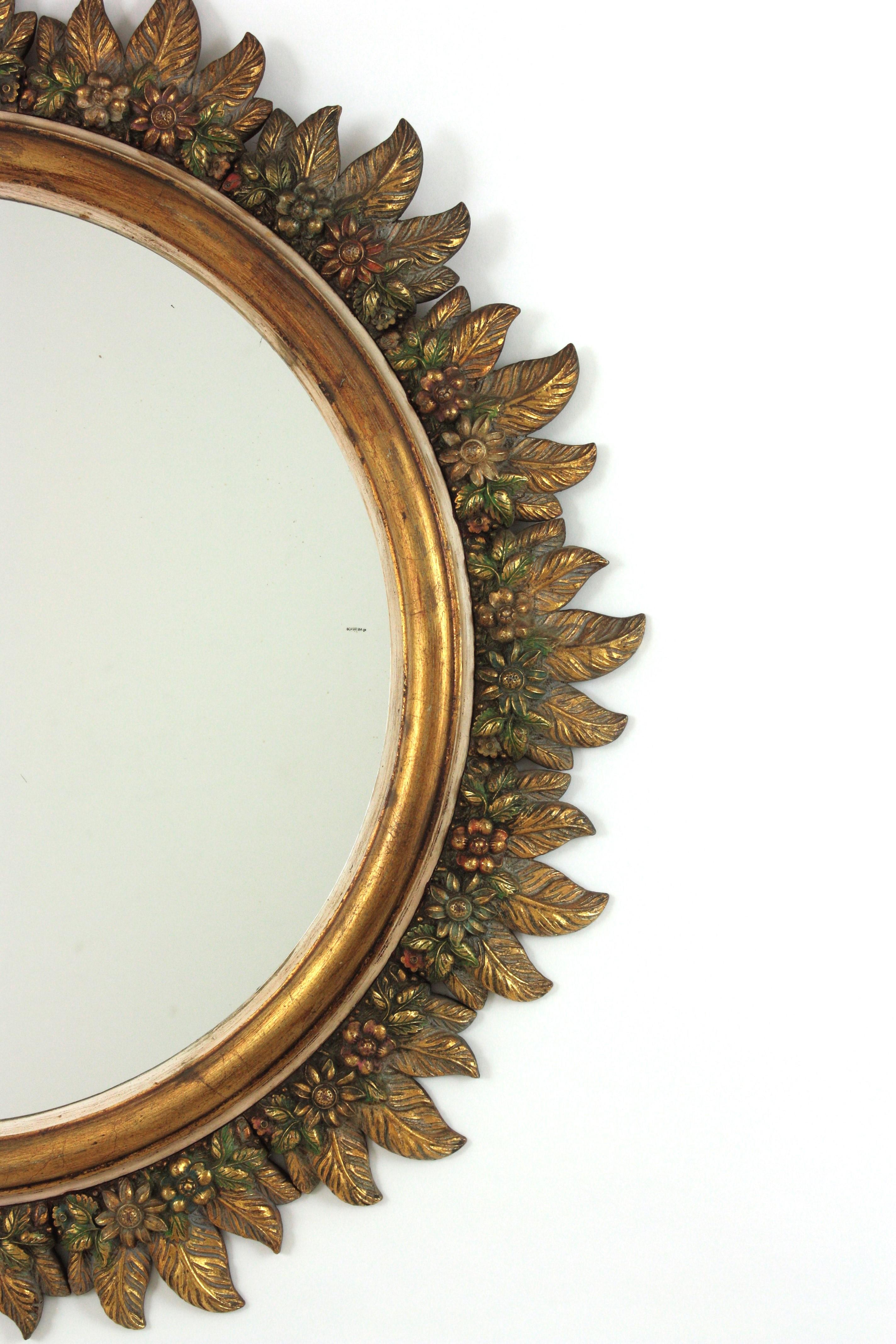 Specchio Spanish Sunburst Mirror in Giltwood with Flowers Carved Frame, 1950s in vendita