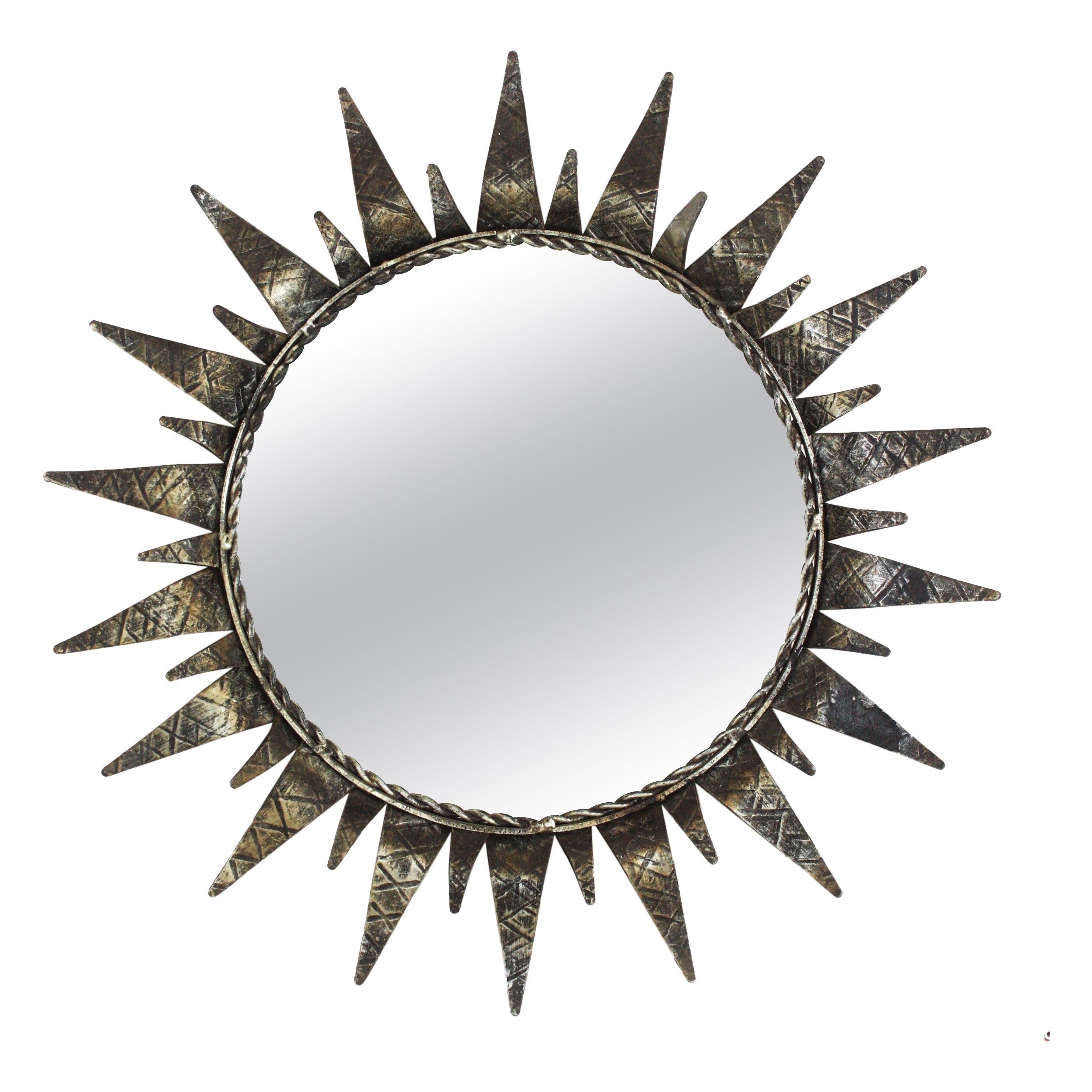 Miroir espagnol en fer forgé argenté, années 1950 en vente