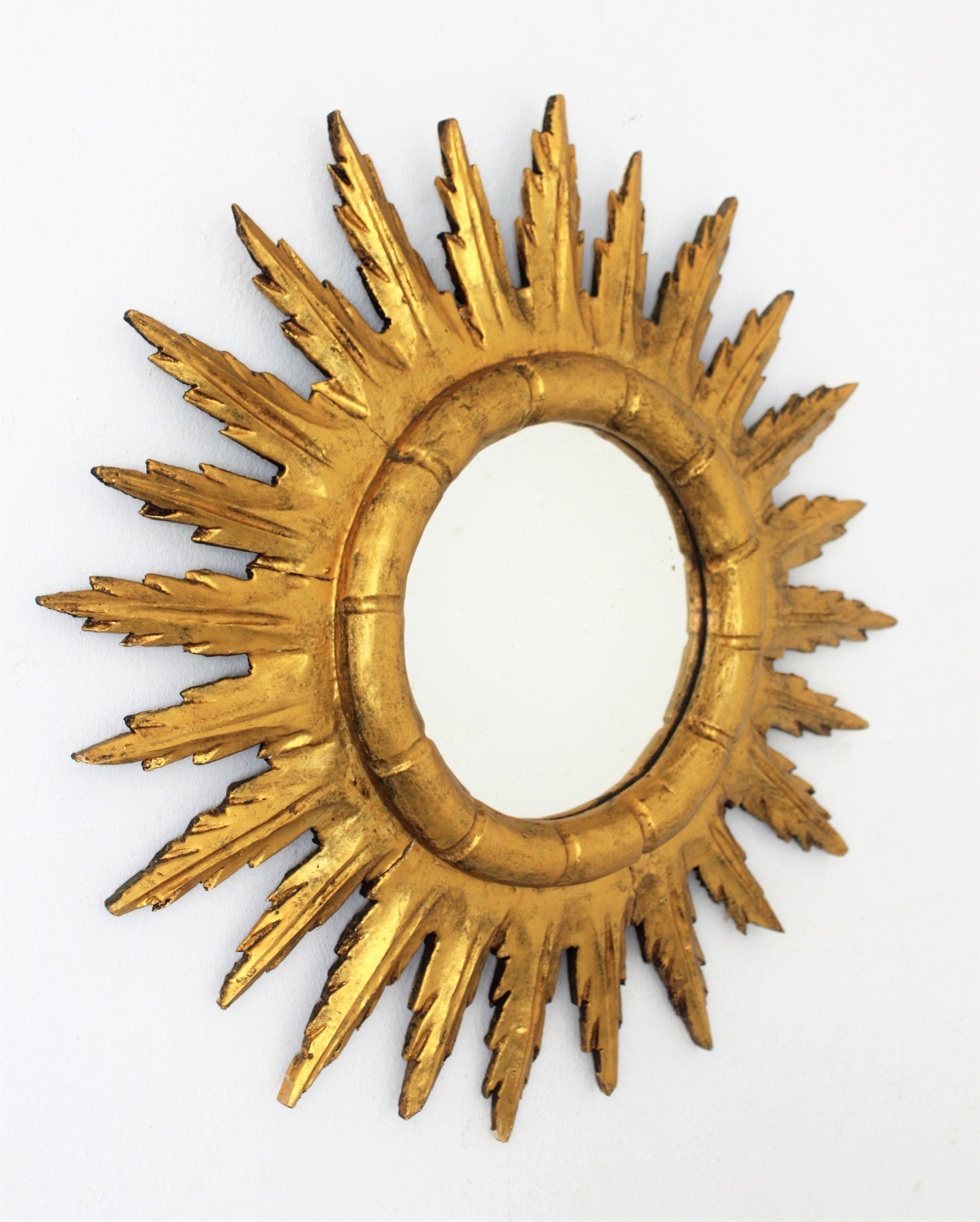 Mid-Century Modern Spanish Sunburst Starburst Mirror in Carved Giltwood, 1950s