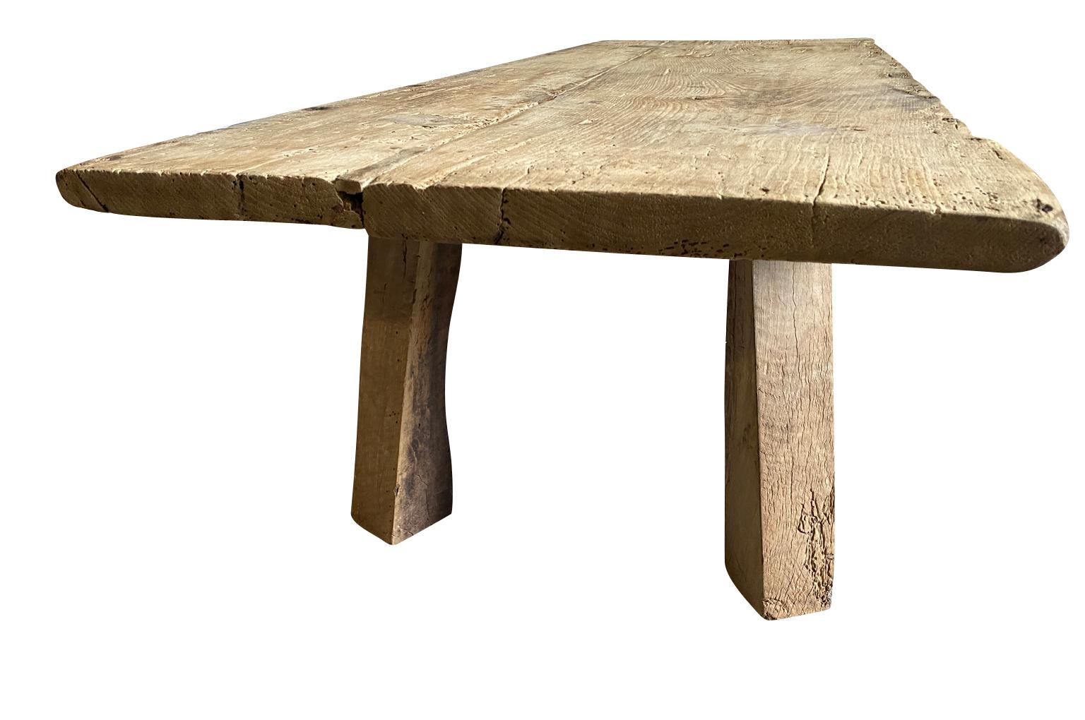 Chestnut Spanish Table Basse - Coffee Table For Sale