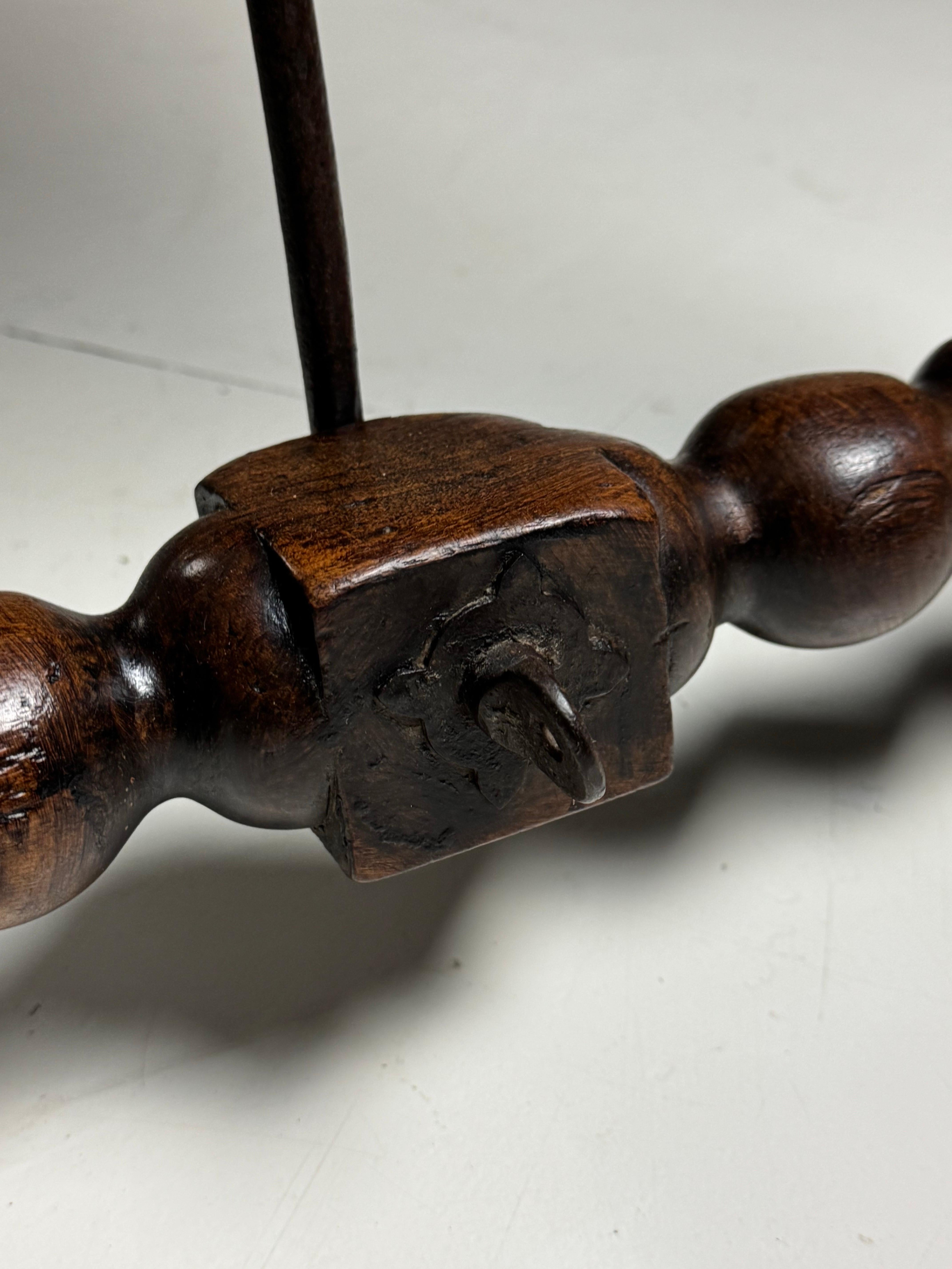 Spanish Table Bobbin 18th century For Sale 10