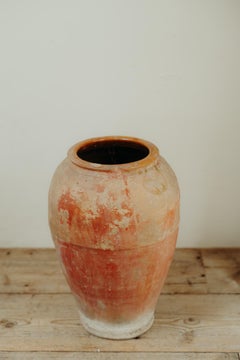 Urna/giardiniera/vaso in terracotta spagnola ... resti di vecchia vernice rossa ...