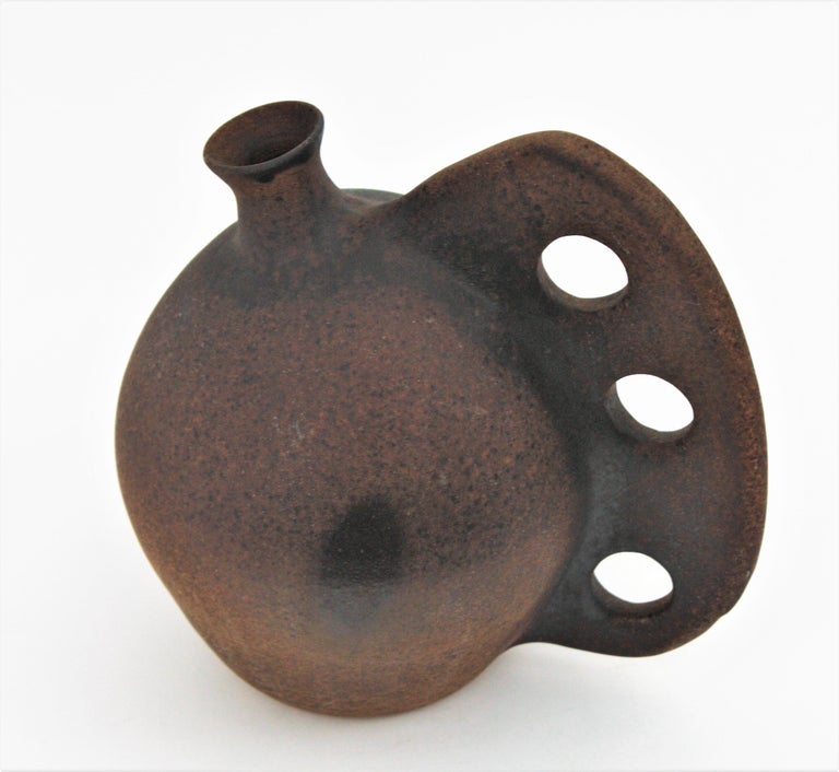 Vase espagnol en terre cuite, années 1950 sur 1stDibs