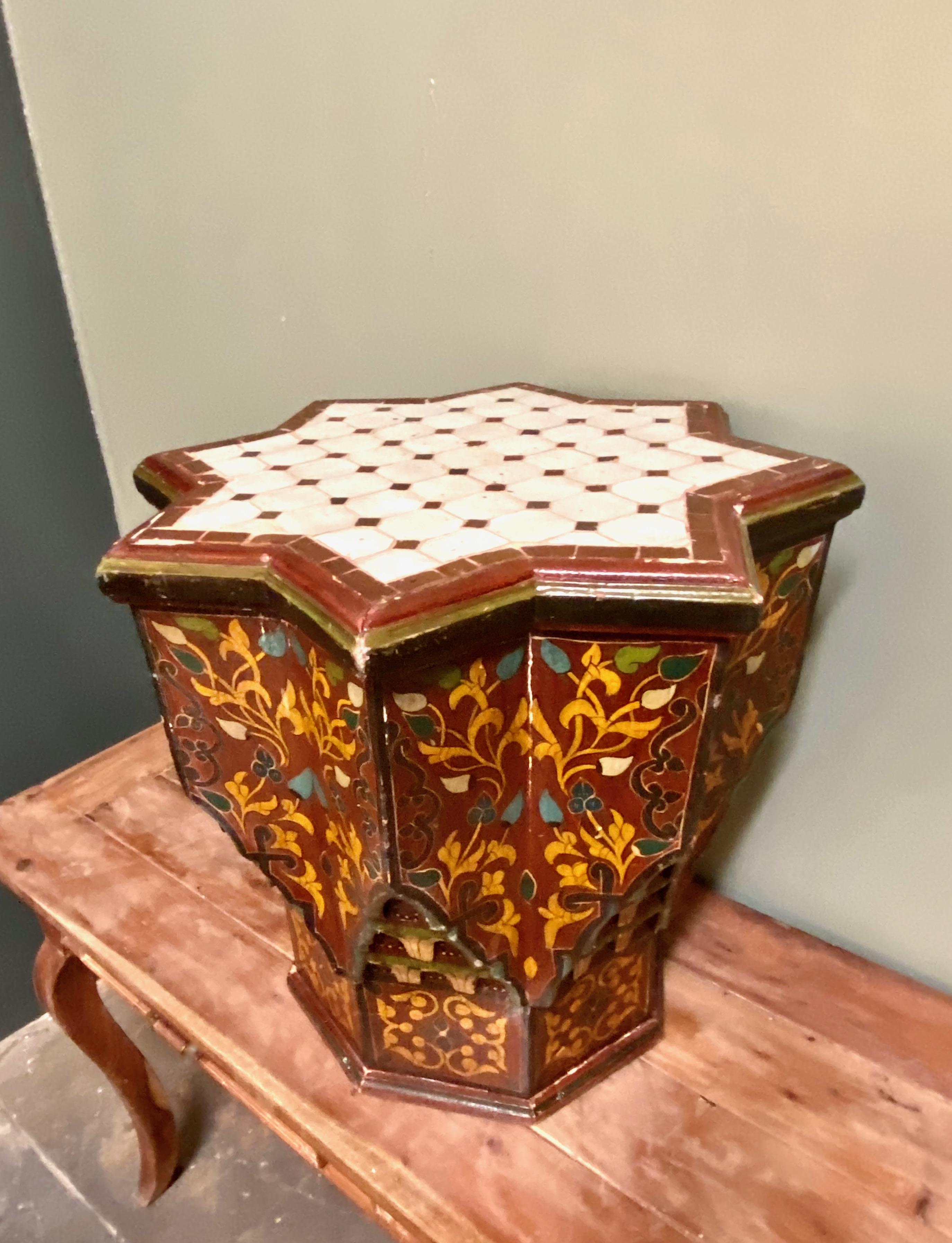 Spanish Tile Top Occasional Table In Good Condition In Pasadena, CA