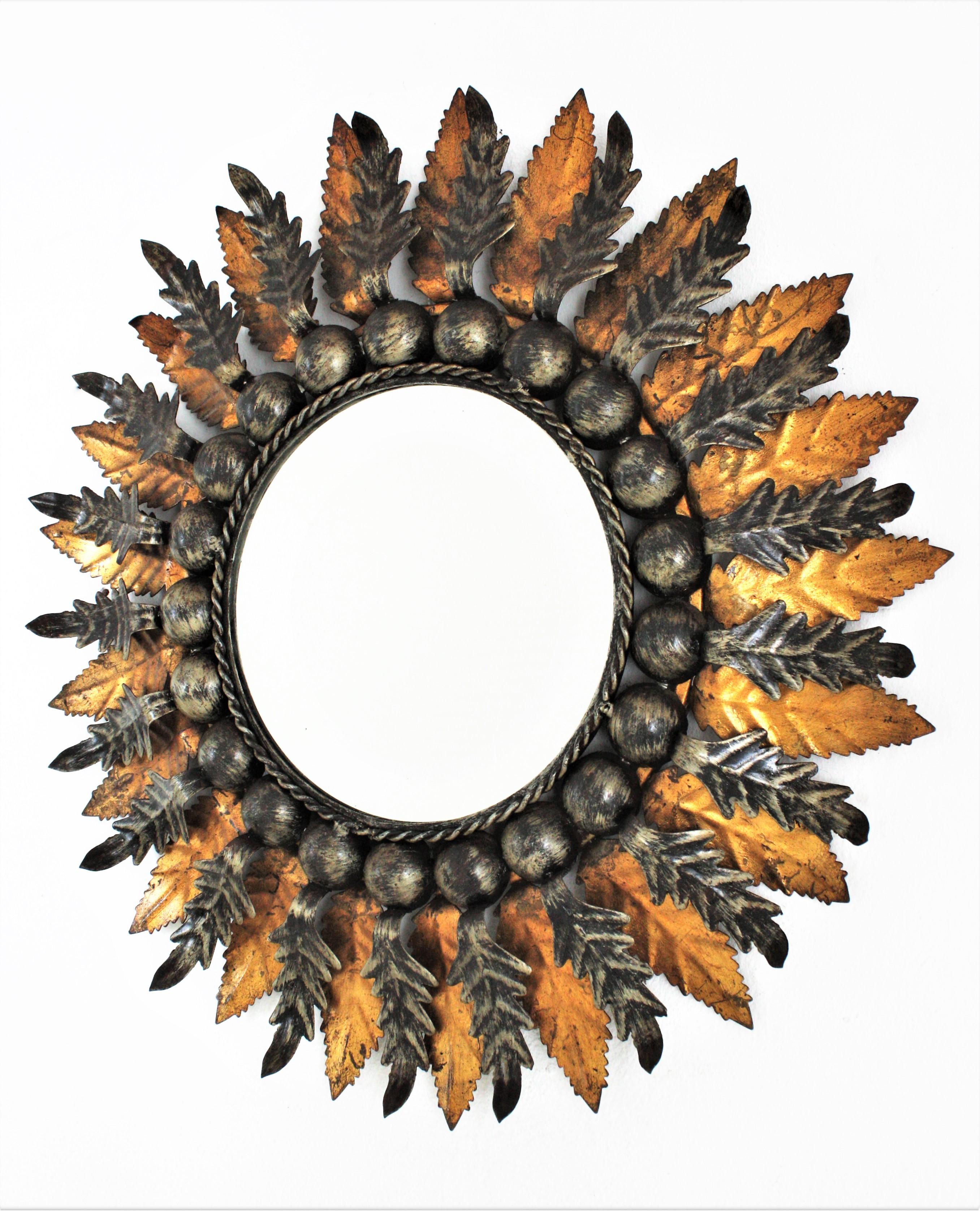 Spanish Baroque Foliage Sunburst Mirror in Gilt and Silvered Iron, 1960s For Sale 2