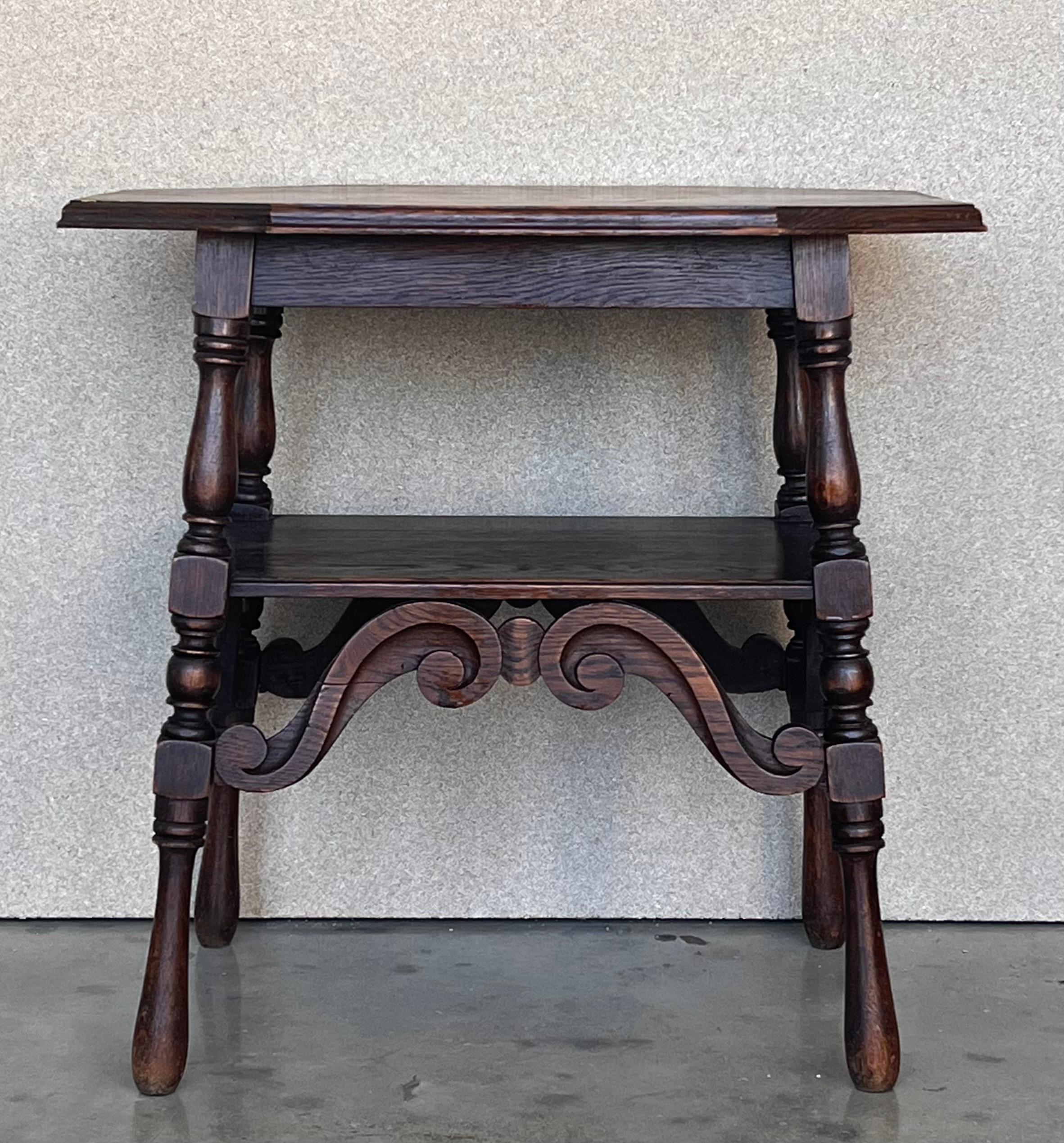 French Spanish Two-Tier Walnut Console Side Table with Carved Legs and Stretcher For Sale