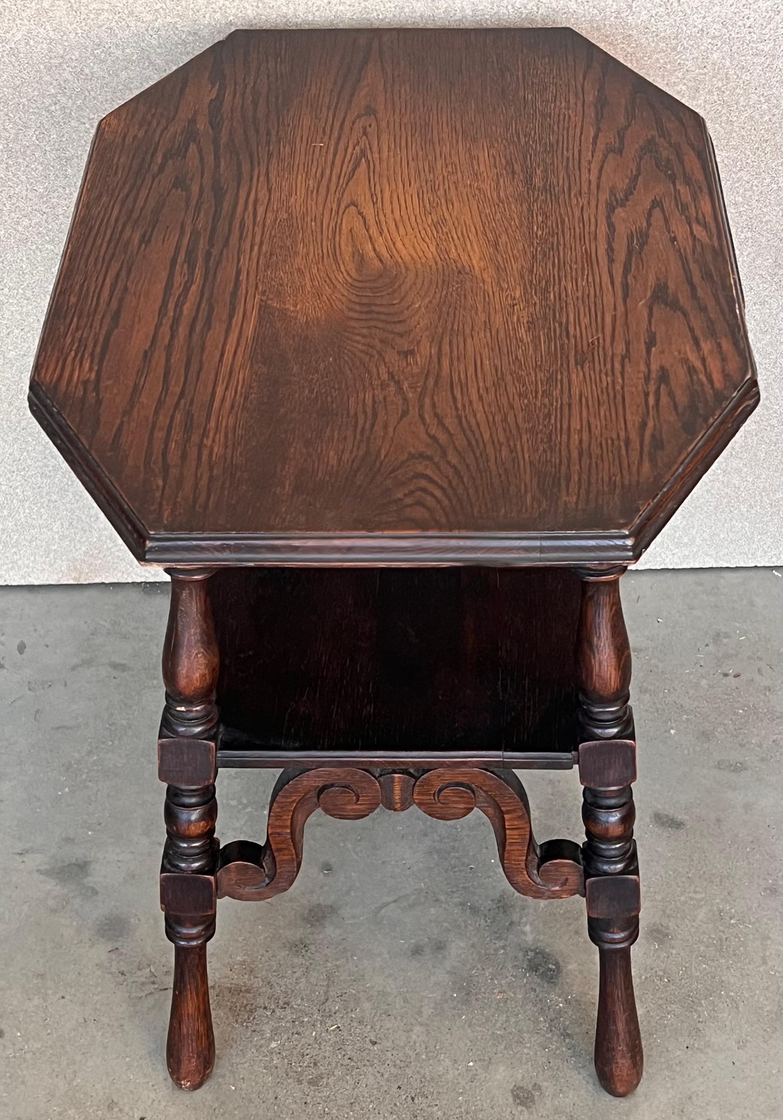 Spanish Two-Tier Walnut Console Side Table with Carved Legs and Stretcher For Sale 1