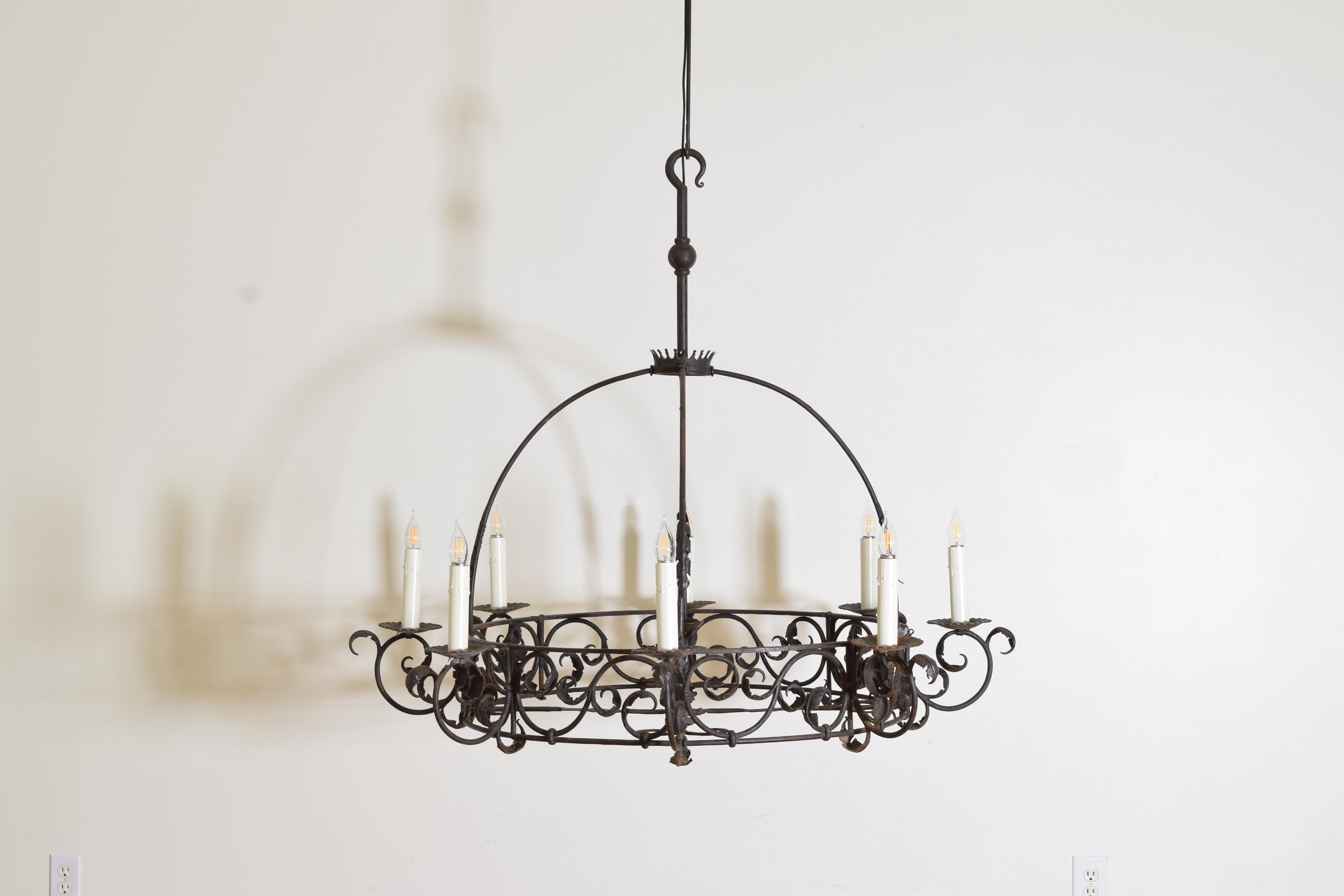 Spanish, Valencia, Wrought Iron 8-Light Dome-Form Chandelier, Early 20th Century In Good Condition For Sale In Atlanta, GA