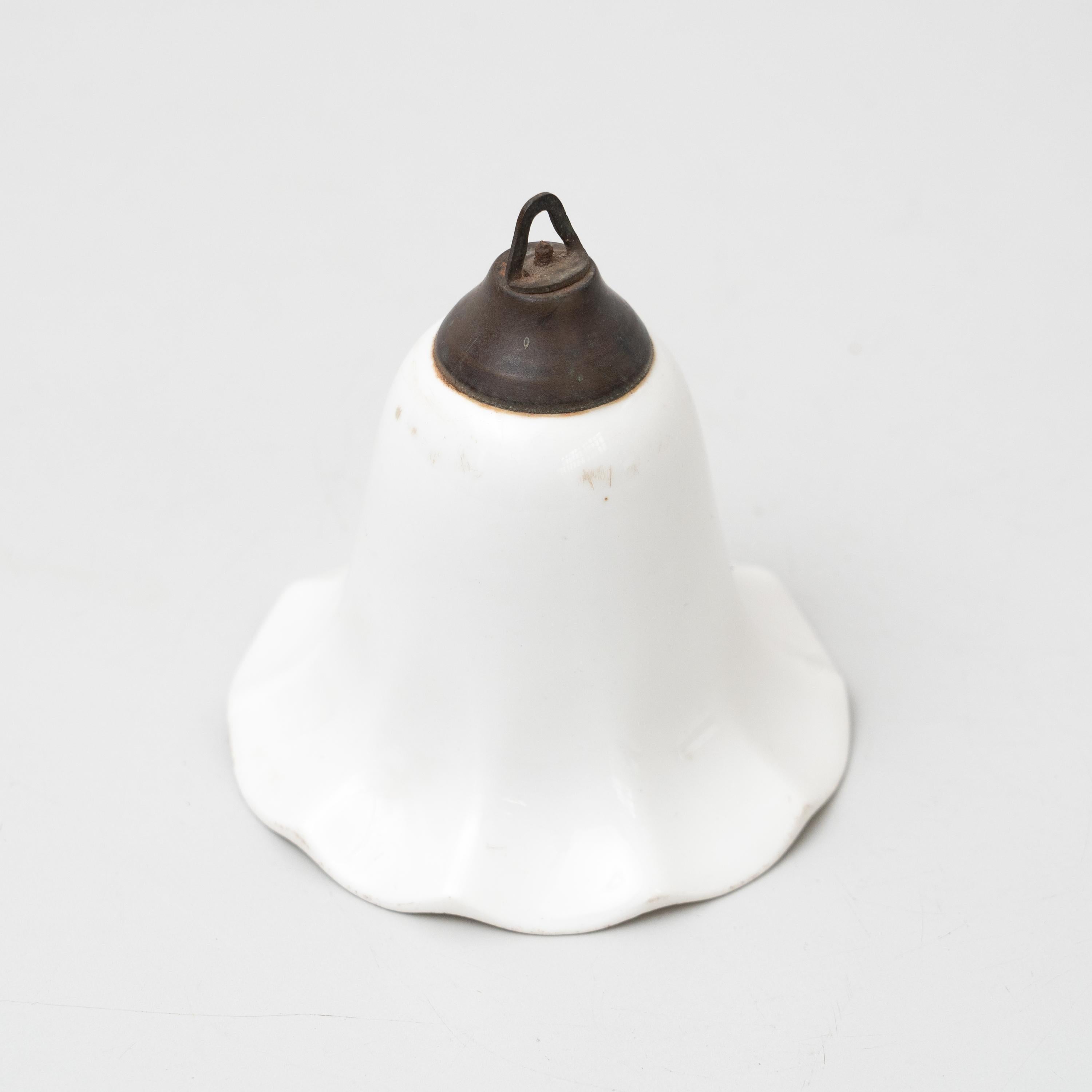 Campana de cerámica vintage española, circa 1960 en venta 7
