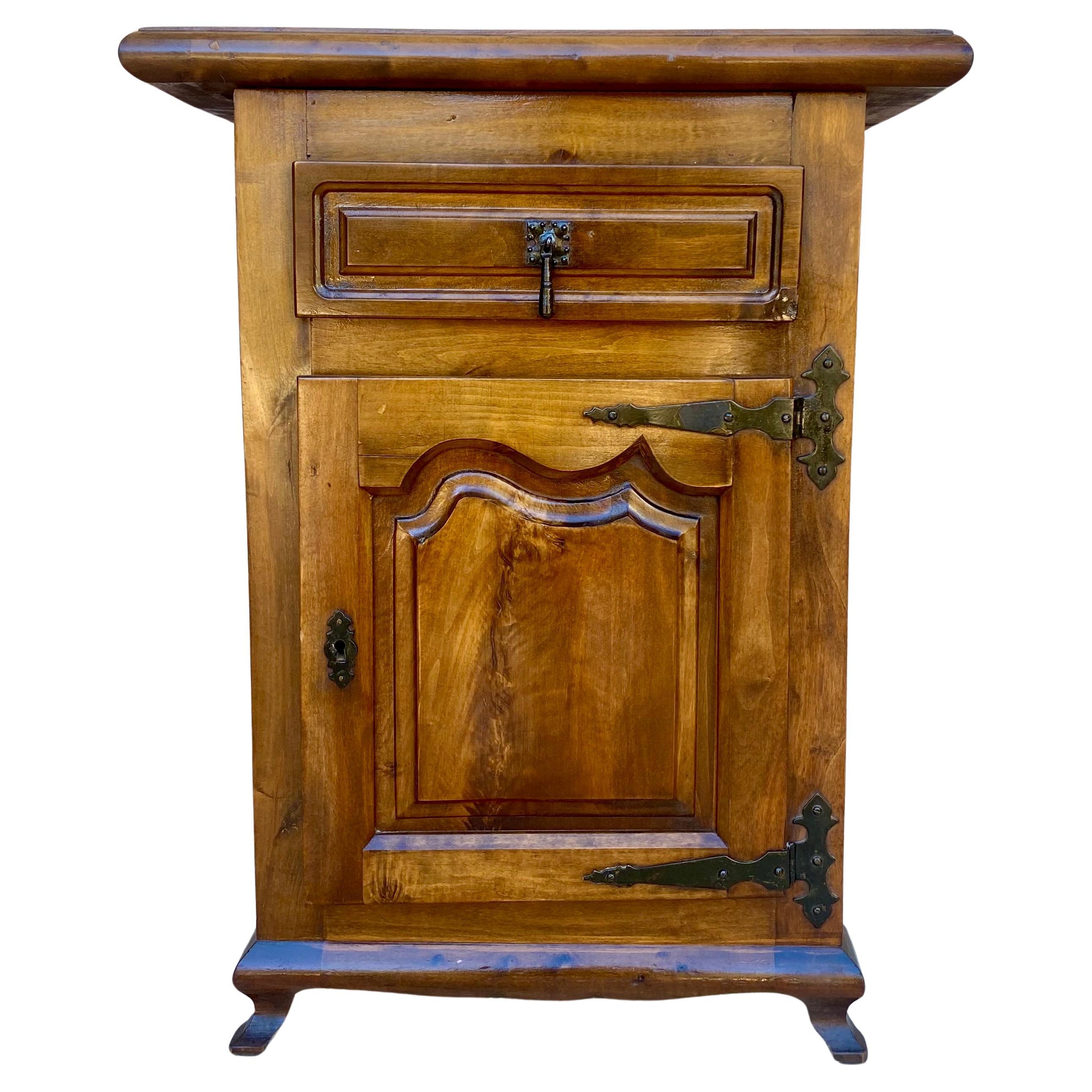 Cassettone in noce spagnolo con cassetto e porta, anni '30