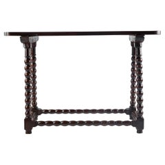 Table console en noyer espagnol