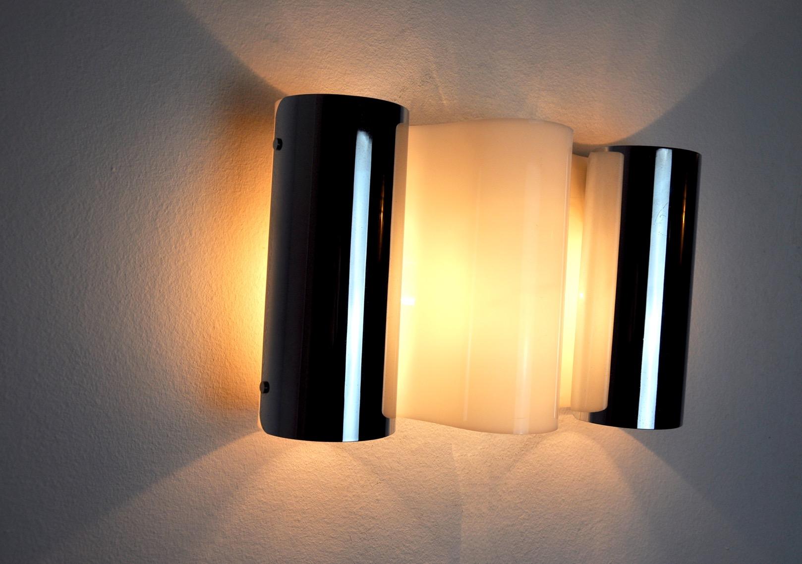 Spanish Wave Sconce by Métalarte, 1970s For Sale 1