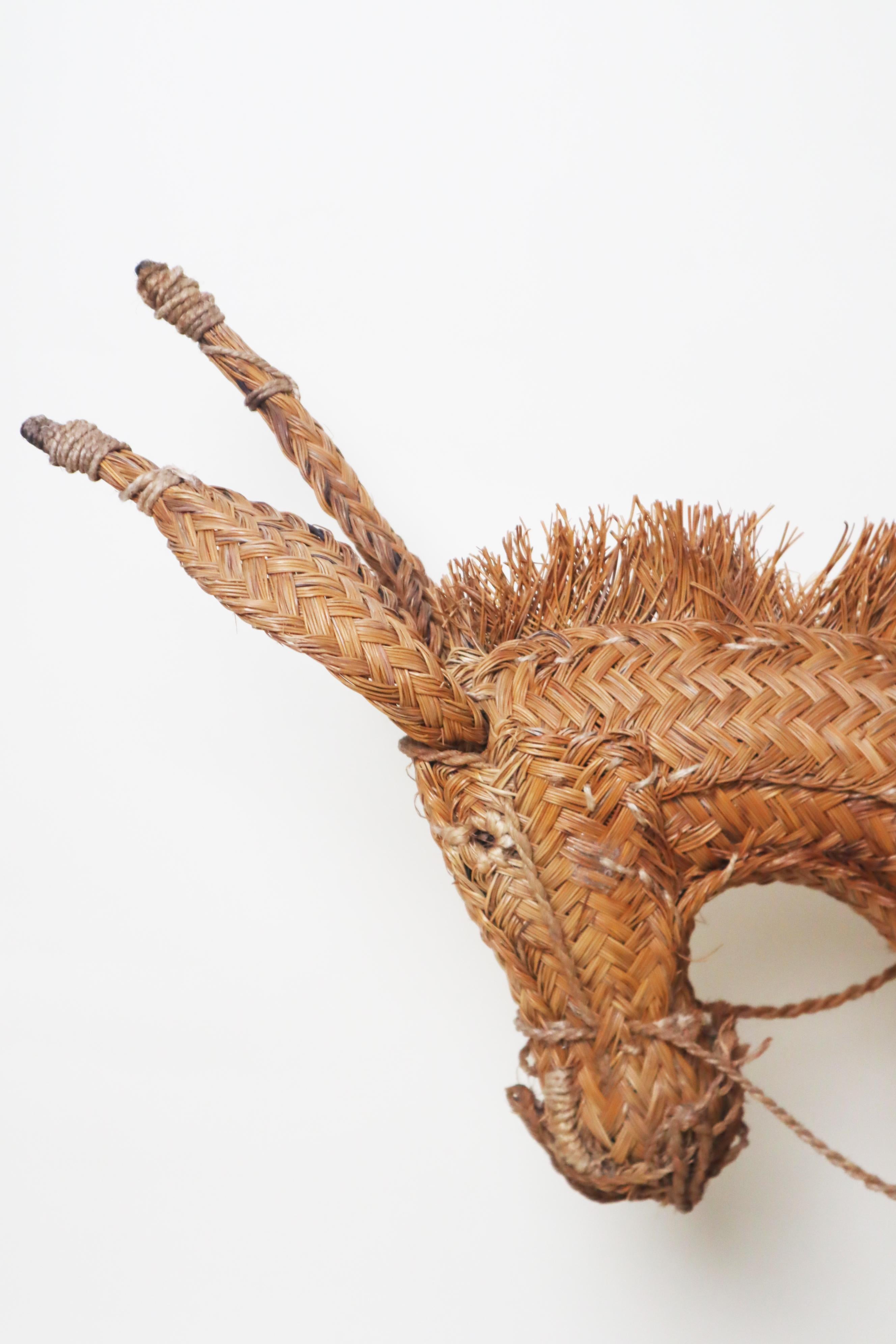 Spanish Wicker Donkey Hand-Woven from the 1950s For Sale 4