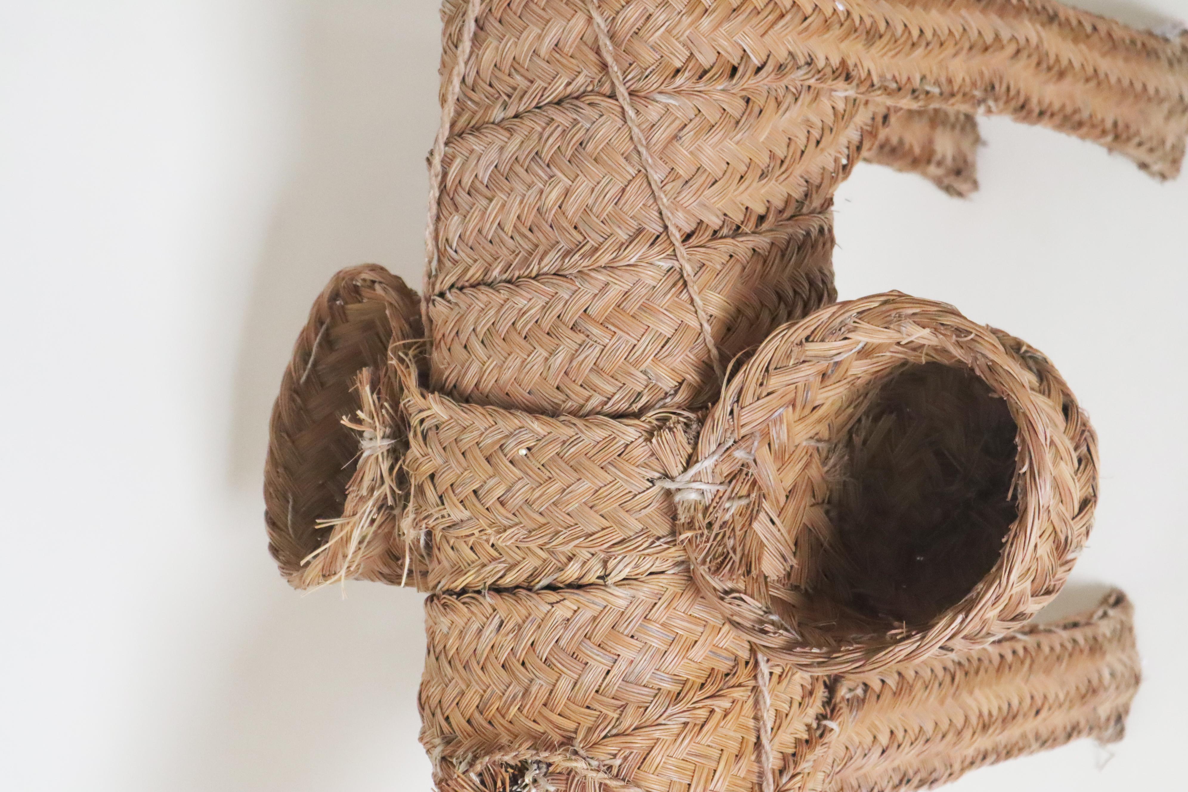 Spanish Wicker Donkey Hand-Woven from the 1950s For Sale 3