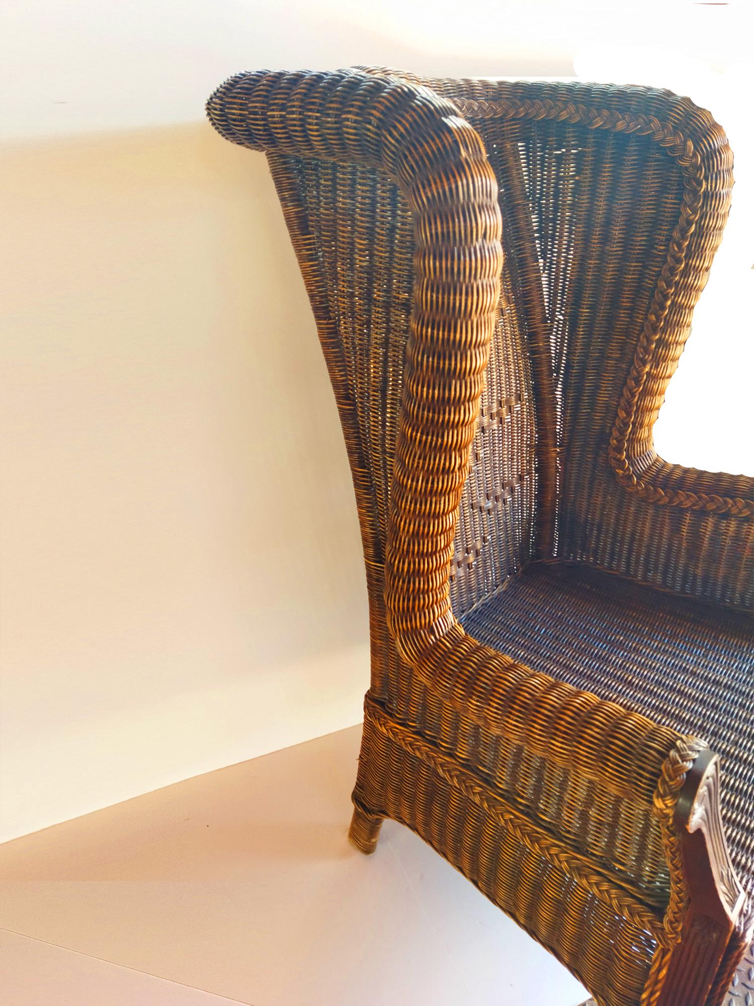 Victorian Style Rattan or Wicker Throne, H 125 cm Backrest  Wide Seat For Sale 2