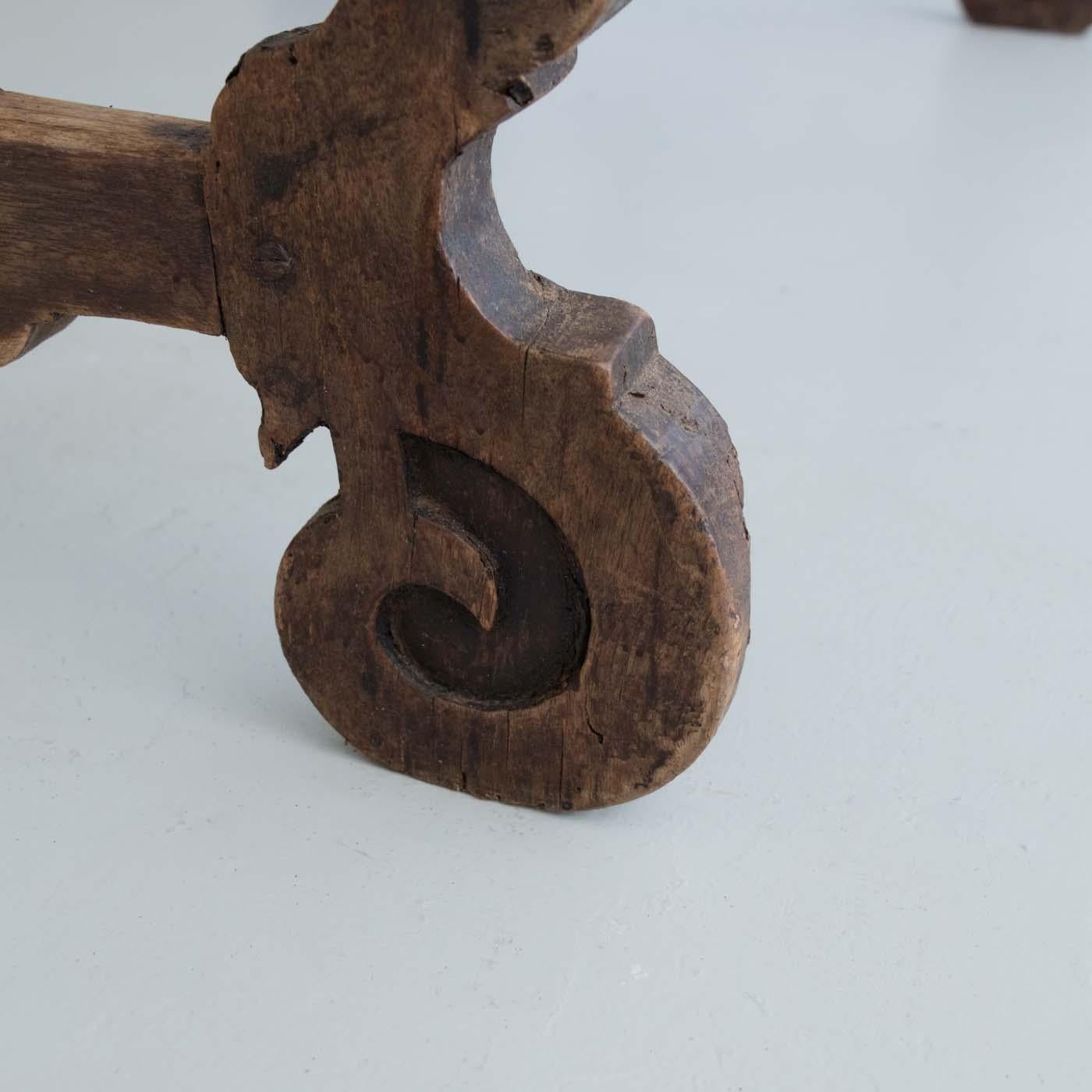 Table à tréteaux espagnol du 19ème siècle en vente 1