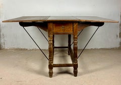 Spanish Wooden Drop-Leaf Dining Table, Early 20th Century