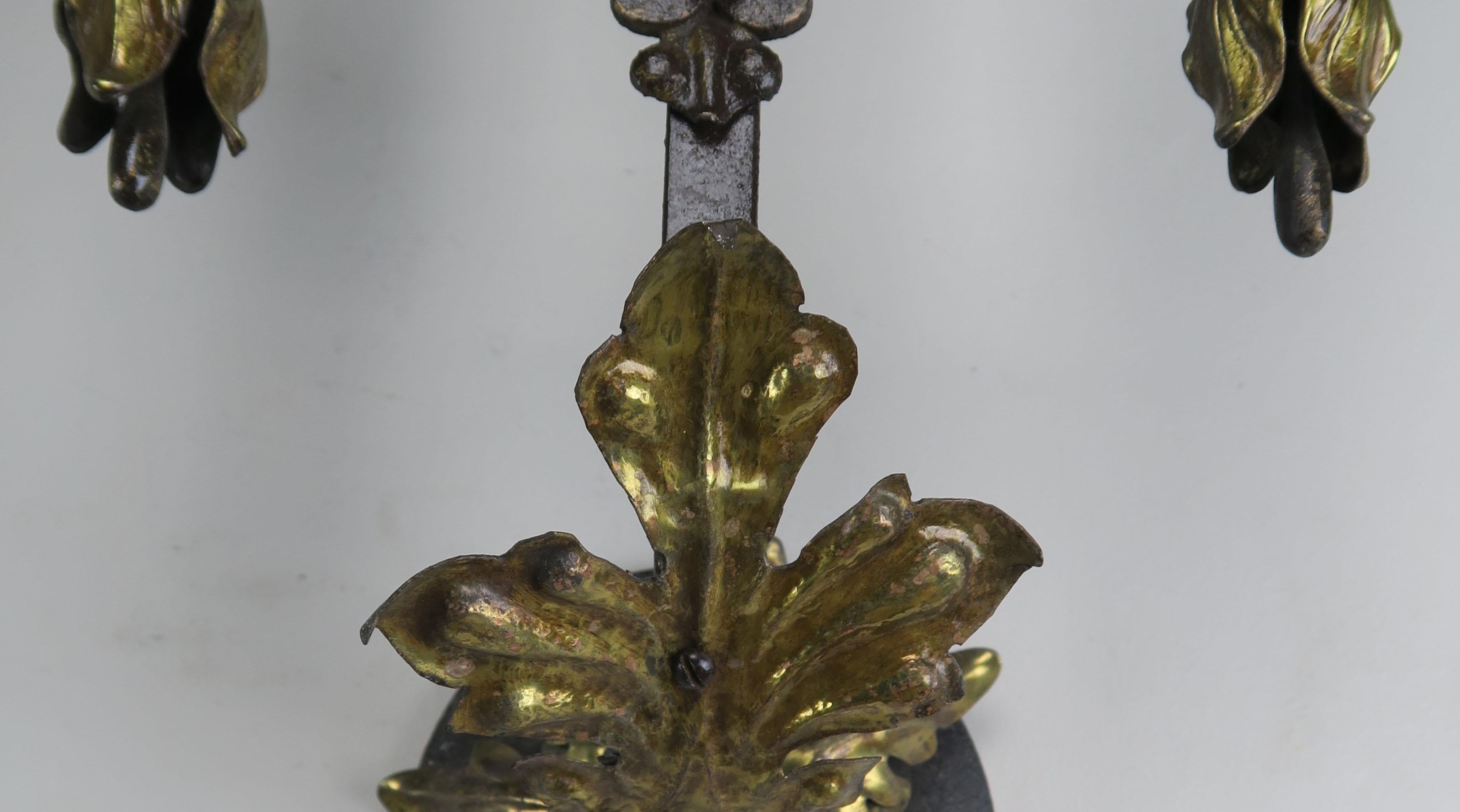 Spanish Wrought Iron 2-Light Sconces, Pair (Frühes 20. Jahrhundert)