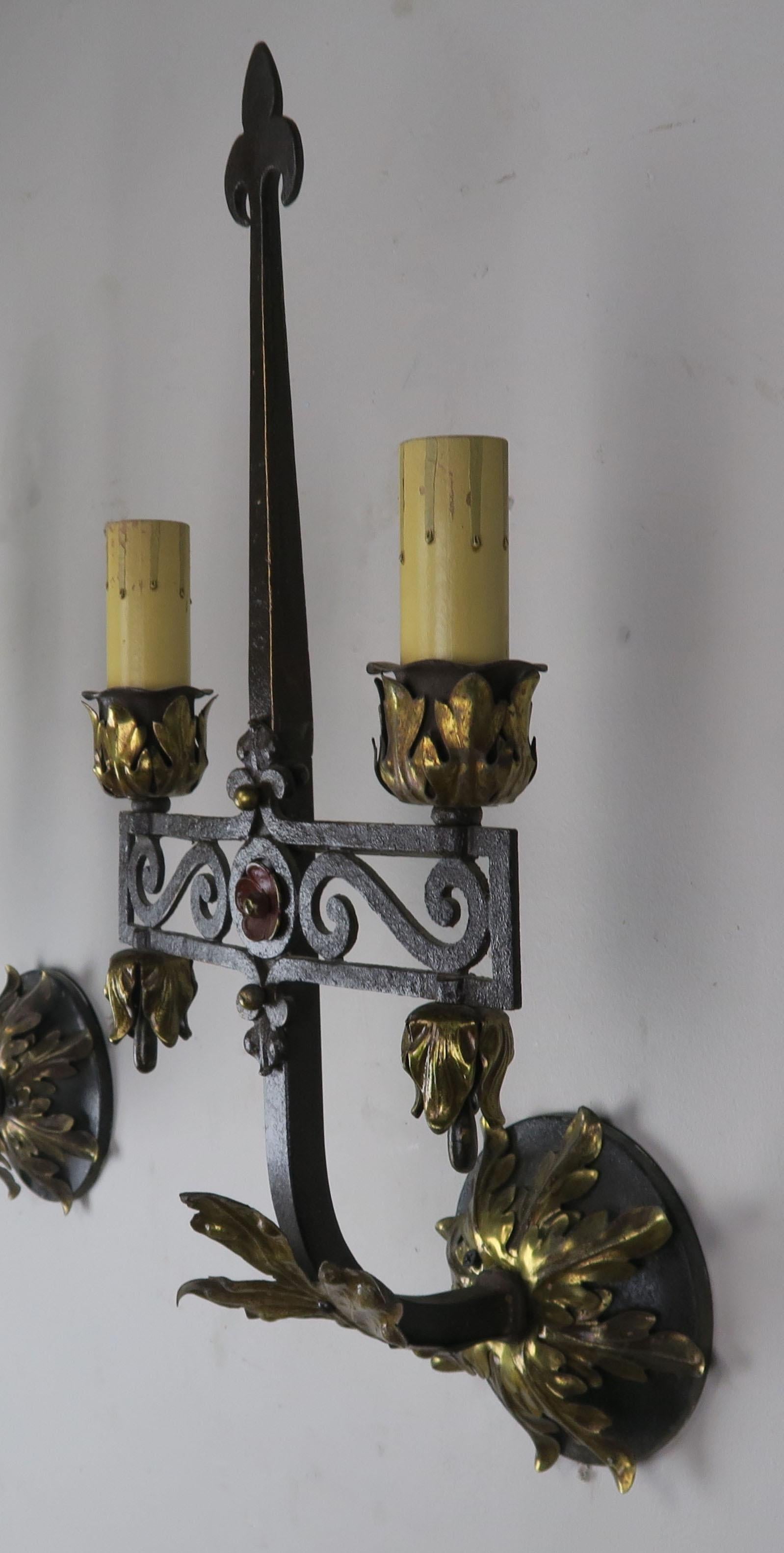 Spanish Wrought Iron 2-Light Sconces, Pair (Schmiedeeisen)