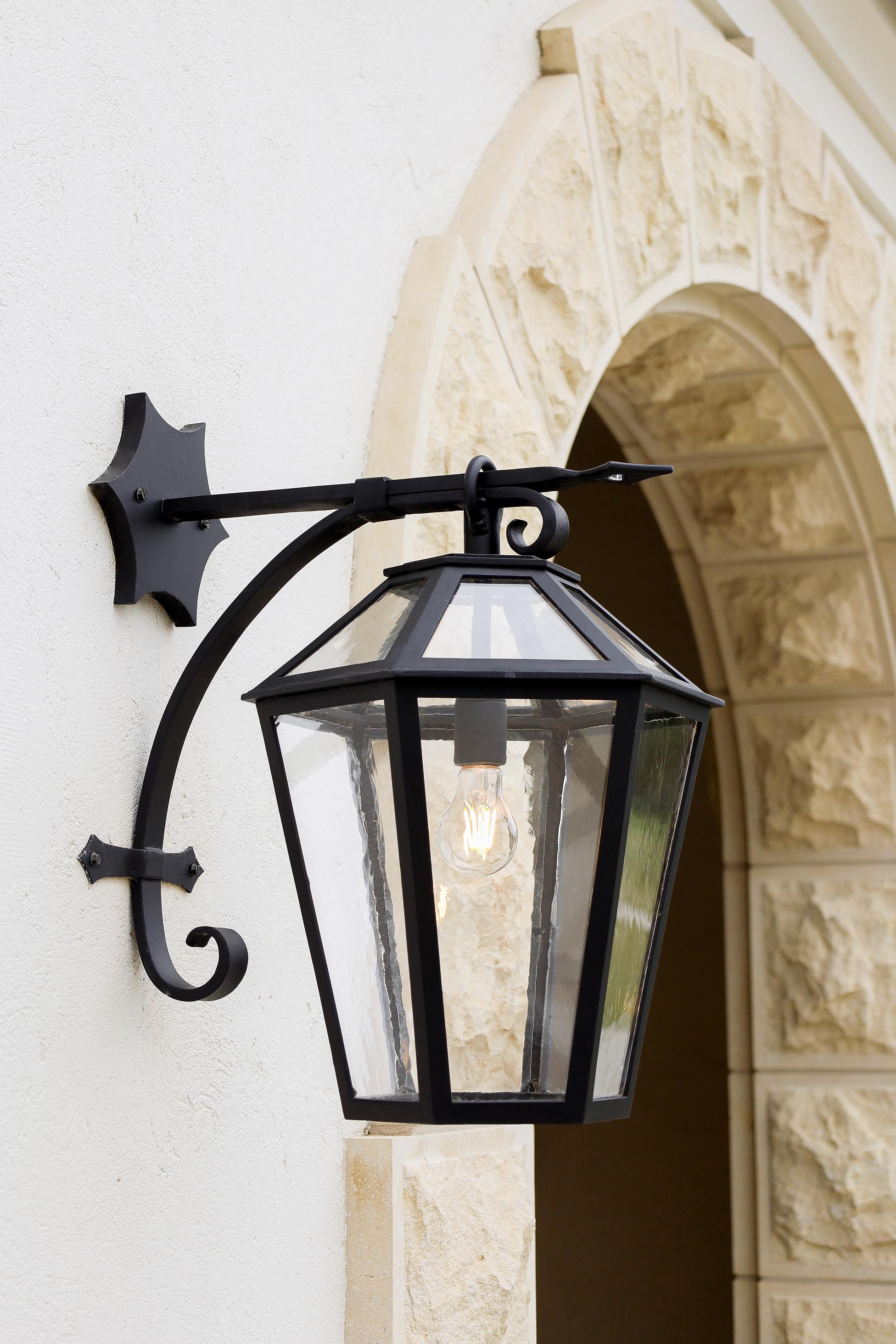 anthony lantern