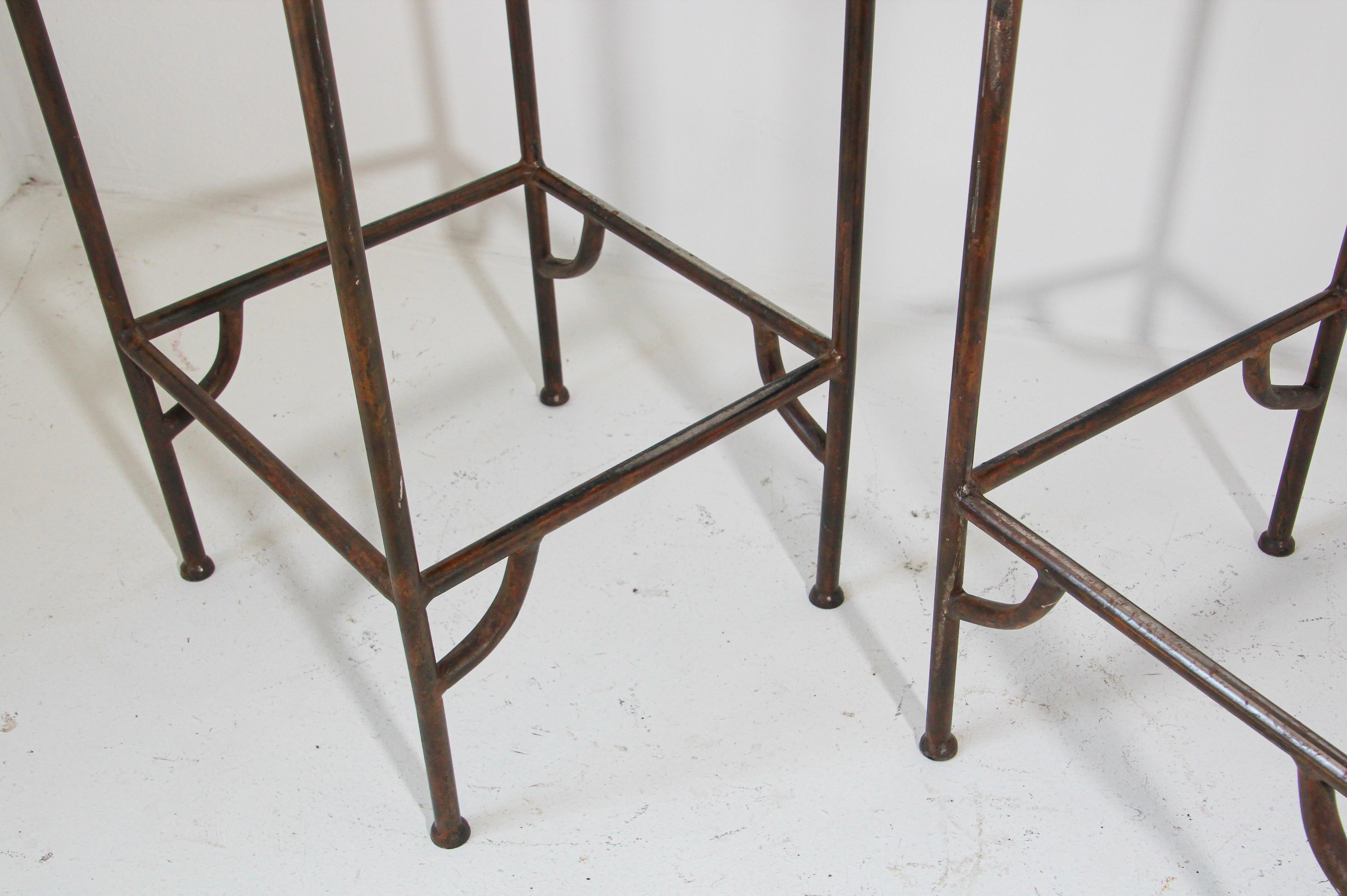 20th Century Spanish Wrought Iron Barstools with Back Set of Six For Sale