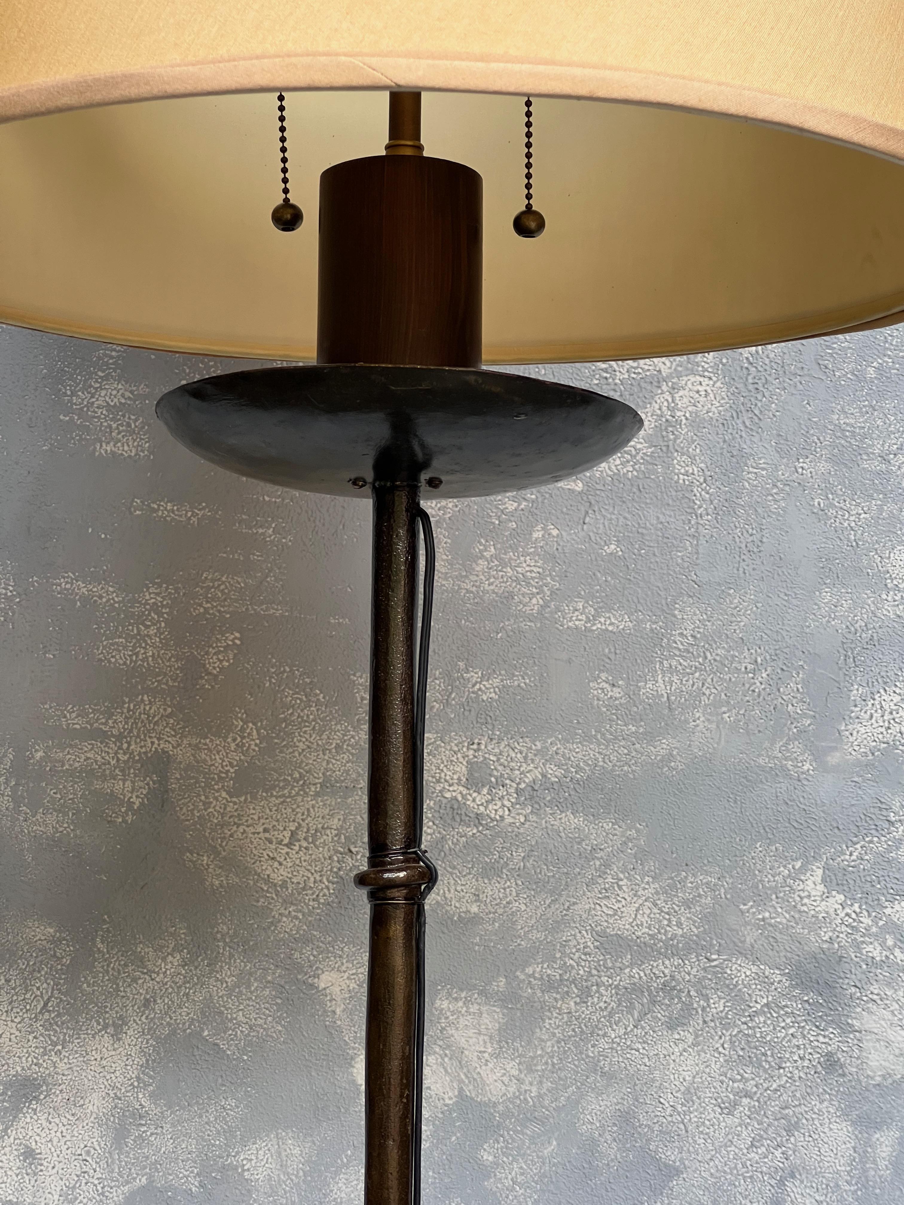 Spanish Wrought Iron Floor Lamp on a Tripod Base For Sale 4