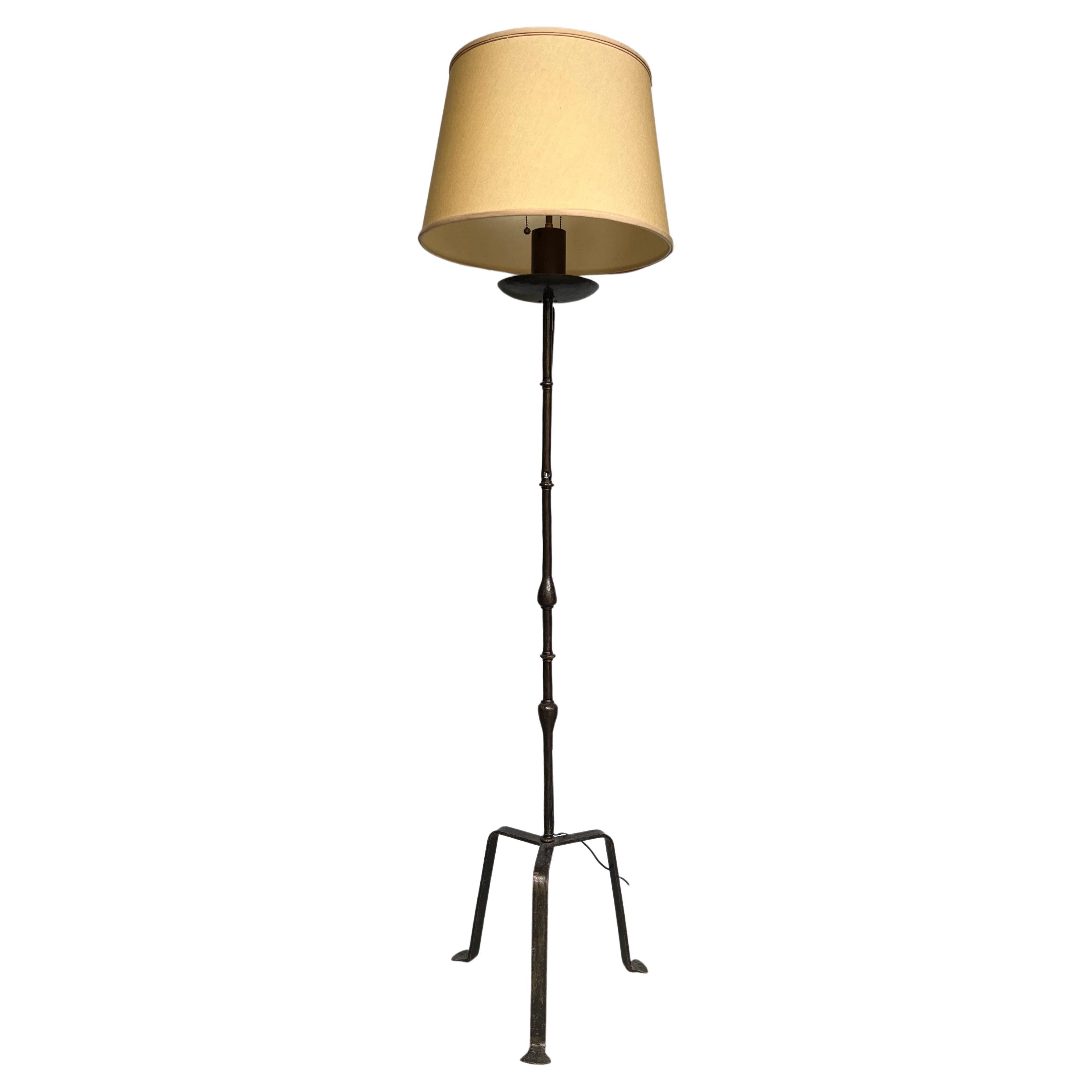 Spanish Wrought Iron Floor Lamp on a Tripod Base For Sale