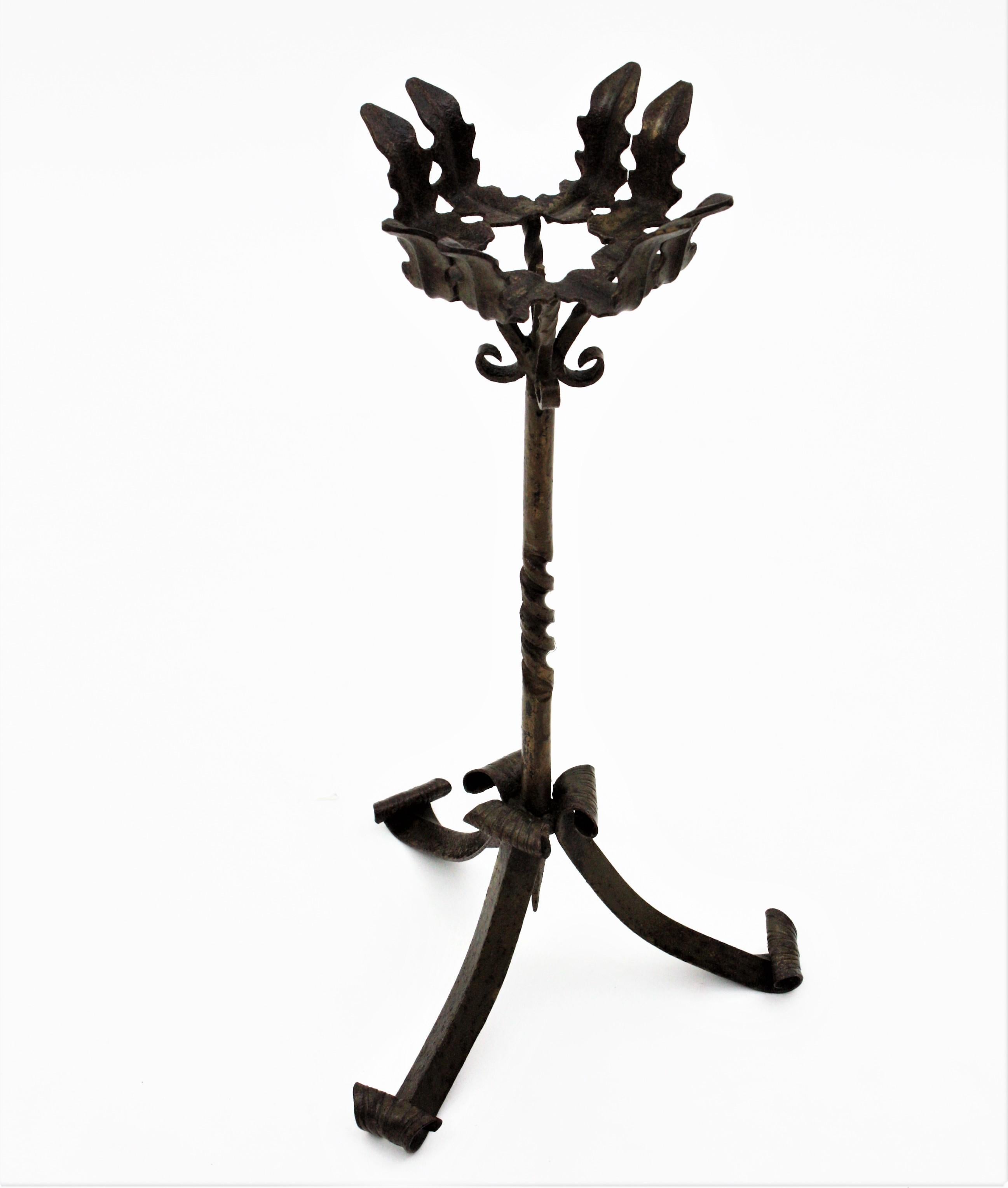 Spanish Wrought Iron Plant Stand, 1930s In Good Condition In Barcelona, ES