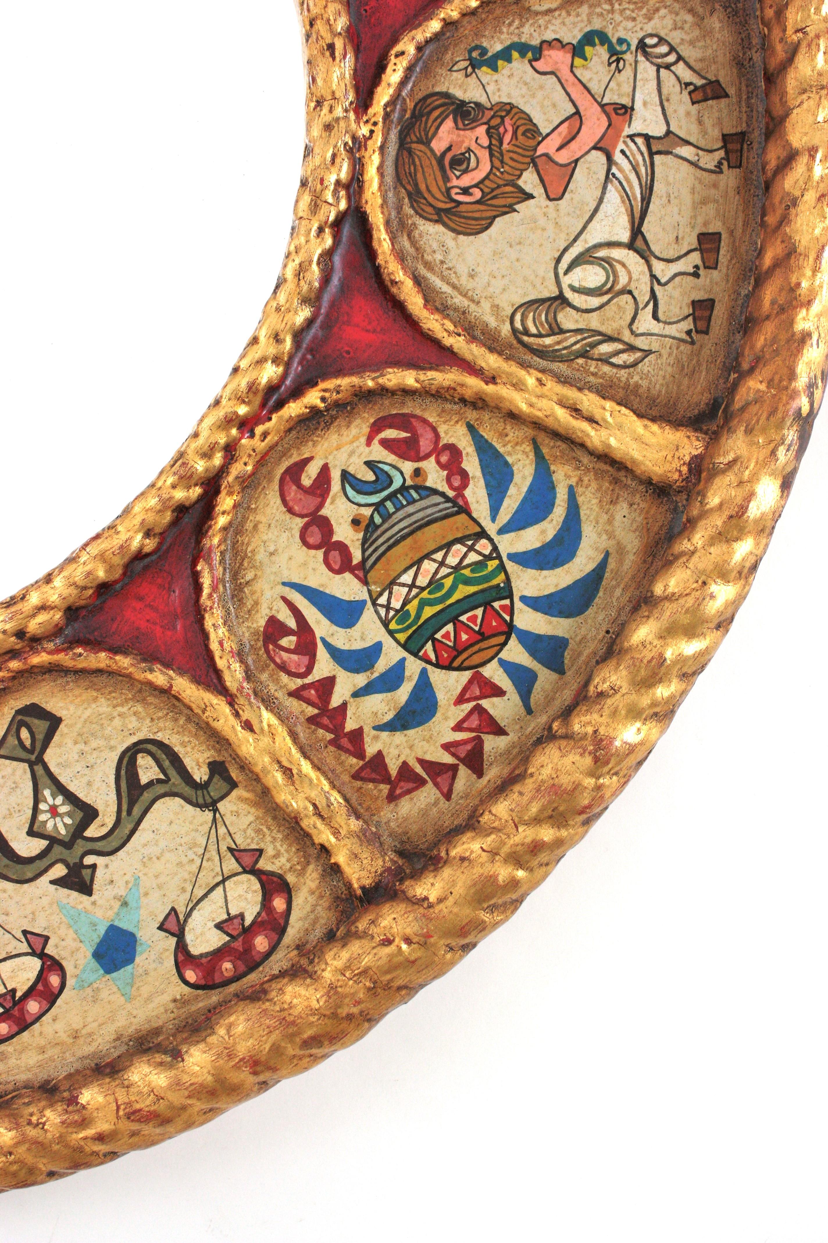 Spanish Zodiac Round Mirror with Gilt Polychrome Carved Frame, 1950s In Good Condition For Sale In Barcelona, ES