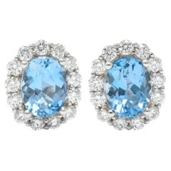 Clous d'oreilles en or blanc 18 carats avec aigue-marine et diamants de 2,25 carats