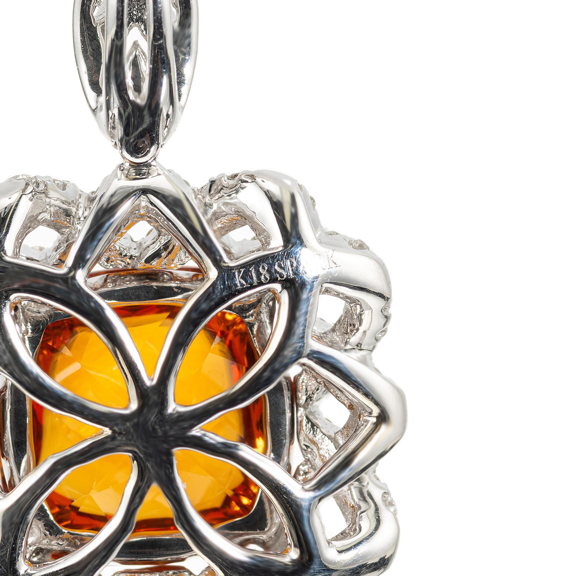 Collana con ciondolo in oro bianco Spark 4,5 carati taglio cuscino con diamante Citrino Halo in vendita 2
