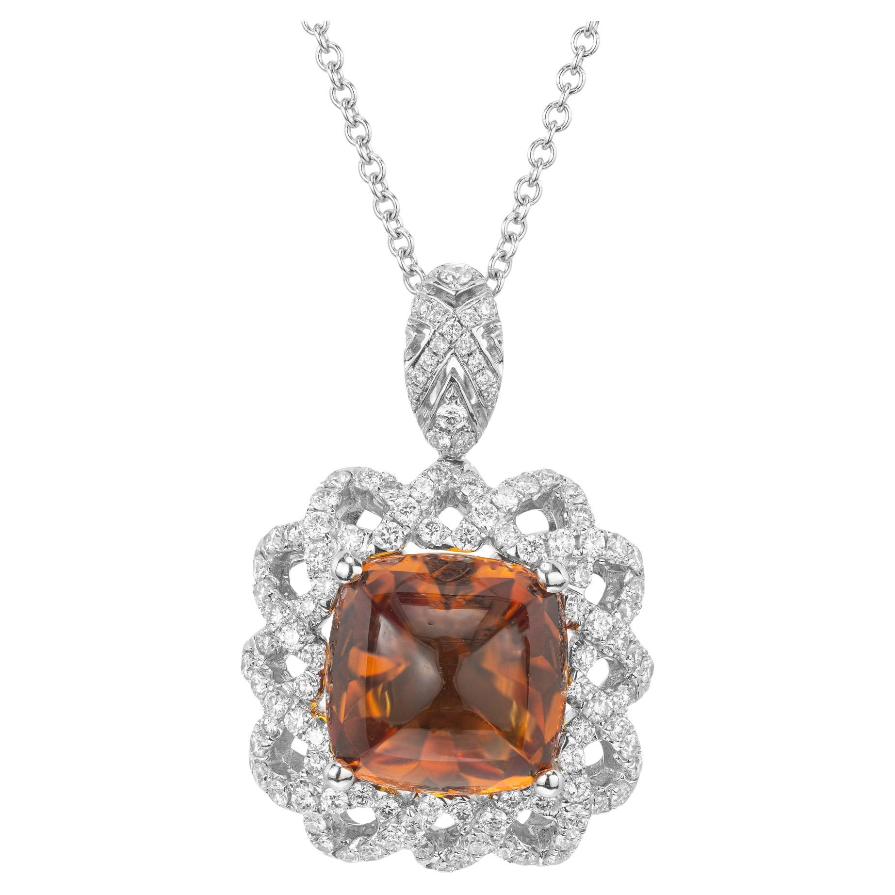 Collana con ciondolo in oro bianco Spark 4,5 carati taglio cuscino con diamante Citrino Halo in vendita