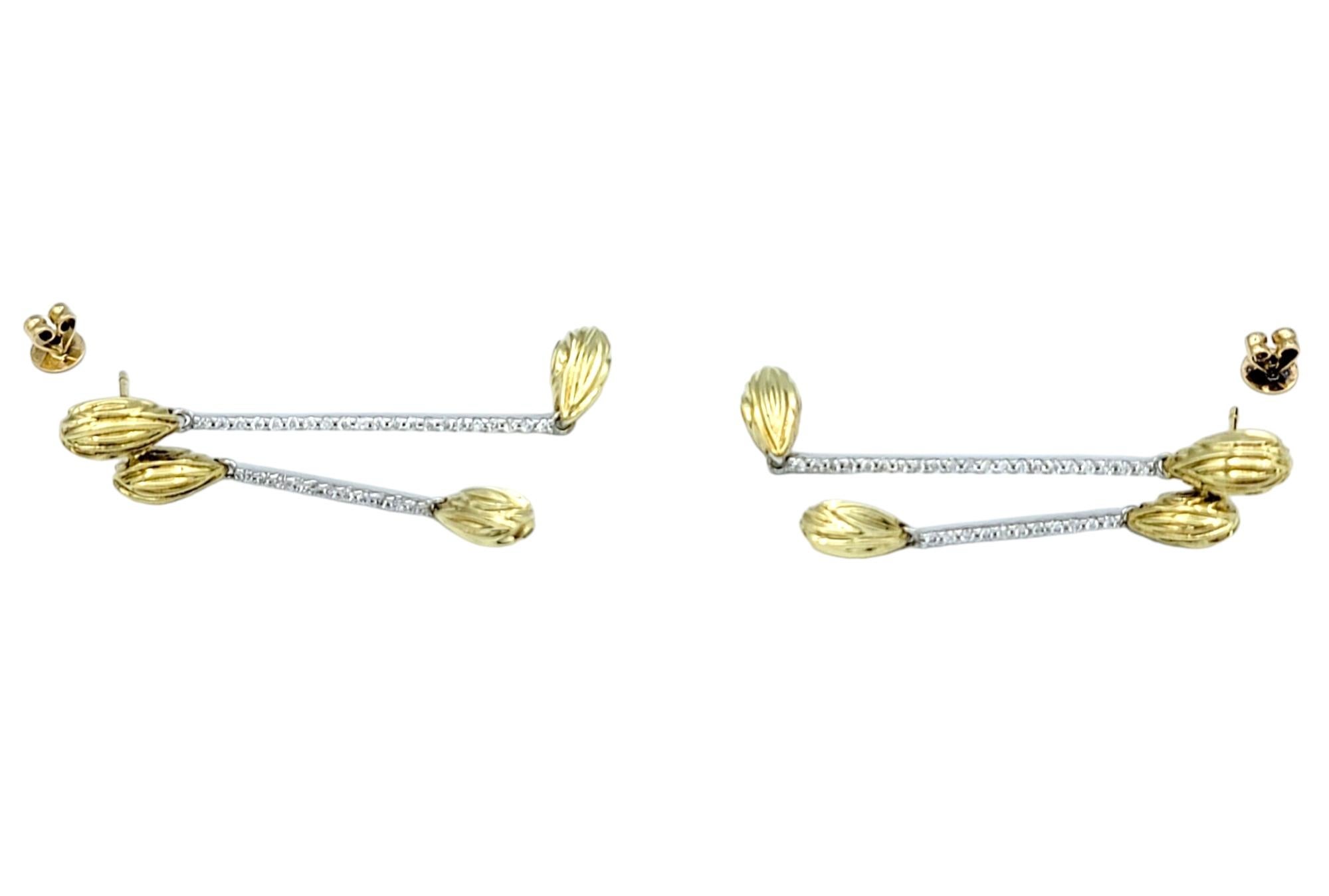 Spark Creations Mehrreihige Diamant-Ohrhänger aus 18 Karat Weißgold mit Diamanten (Zeitgenössisch) im Angebot