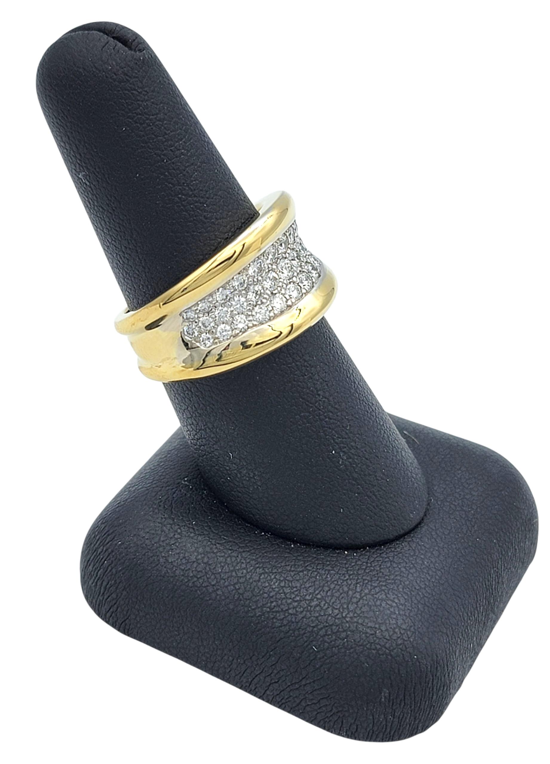 Spark Creations Pavé Diamond Concave Band Ring aus 18 Karat Weiß- und Gelbgold im Angebot 6