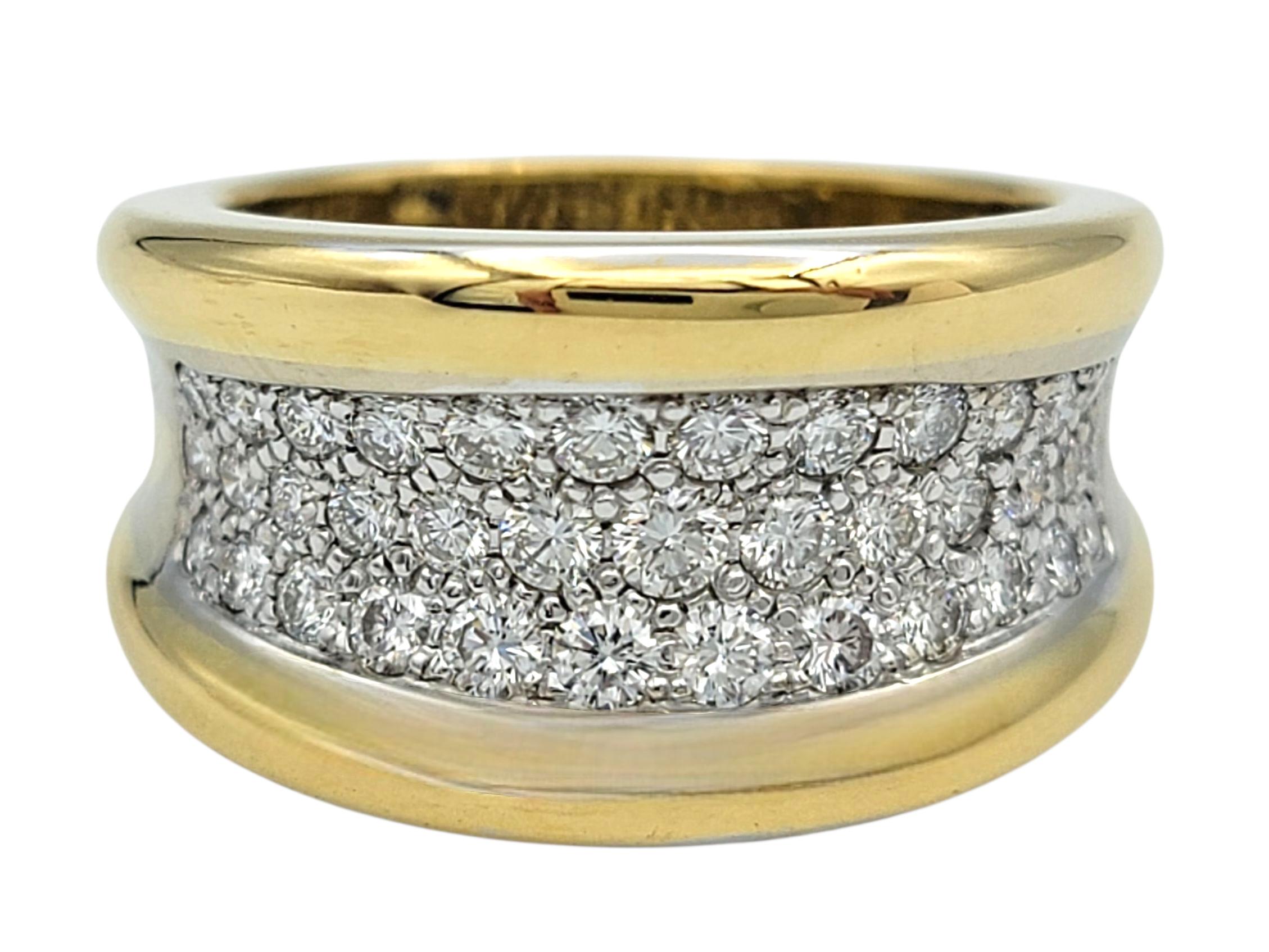 Spark Creations Pavé Diamond Concave Band Ring aus 18 Karat Weiß- und Gelbgold (Rundschliff) im Angebot