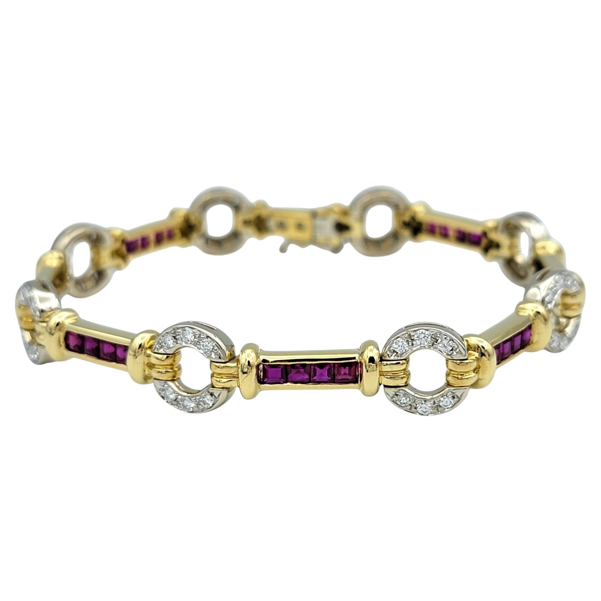 Bracelet à maillons station Spark Creations en or jaune 18 carats, rubis et diamants en vente